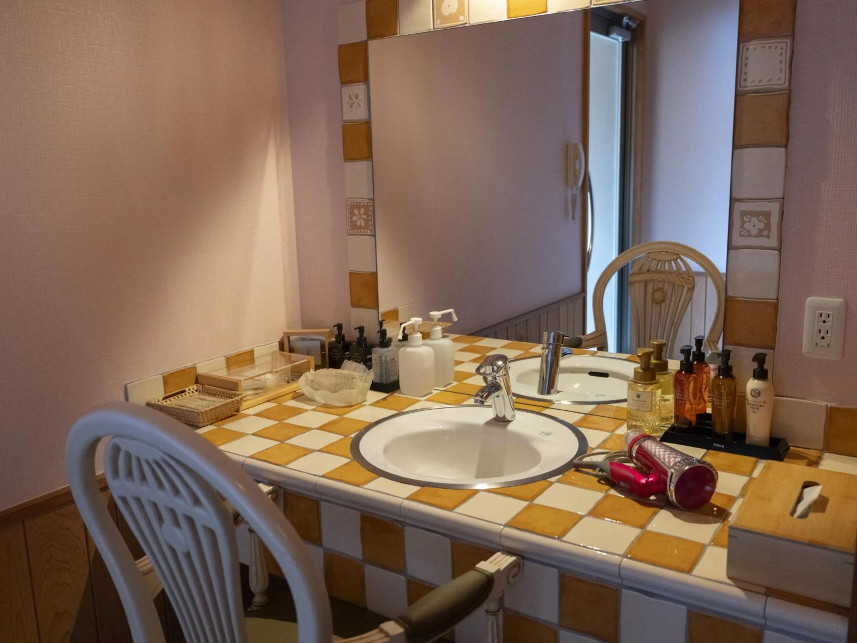 Public Bath in Bay Resort Hotel Shodoshima