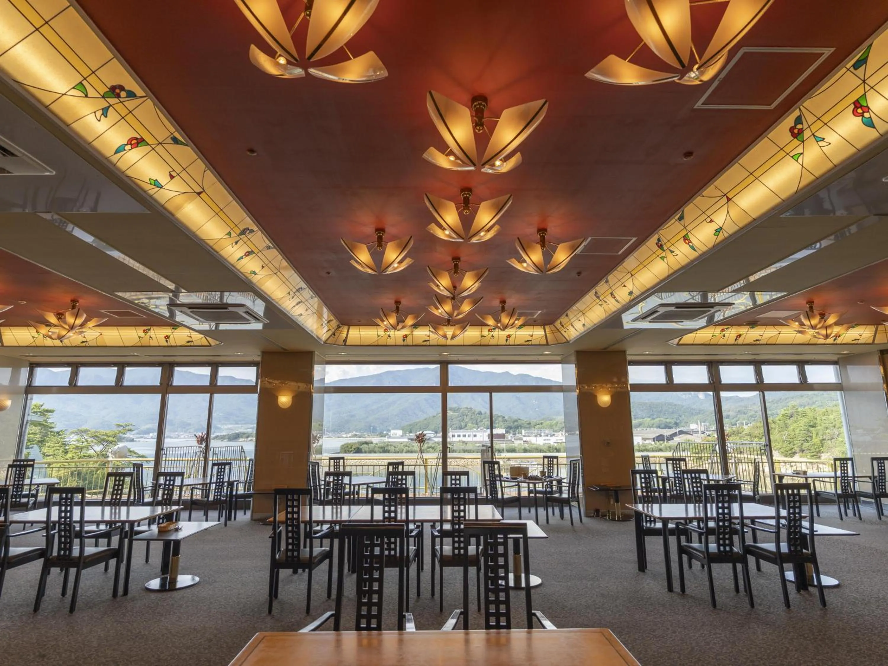 Restaurant/places to eat in Bay Resort Hotel Shodoshima