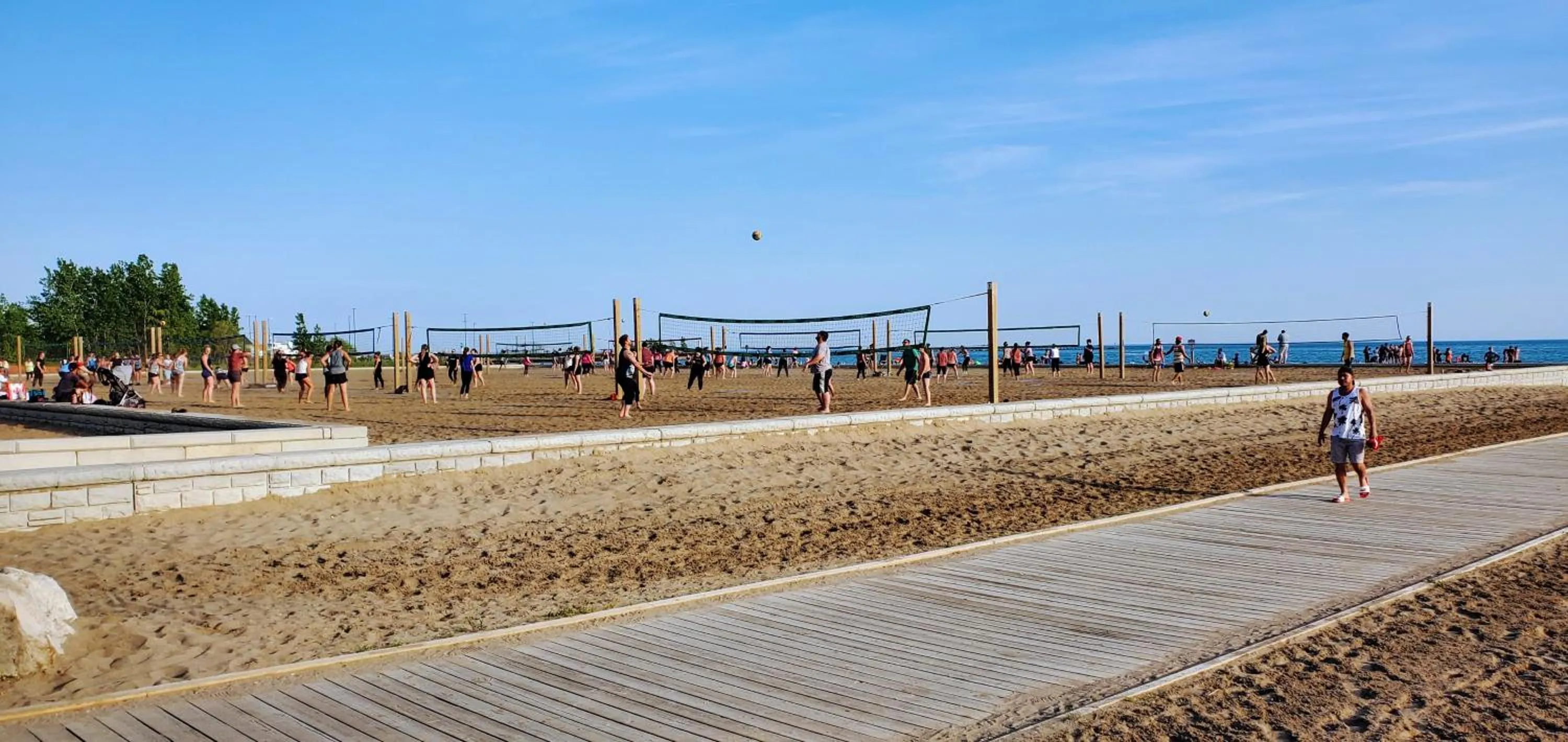 People in Coastal Suite #1 Cozy Suite #2 - Seacliff Beach Suites