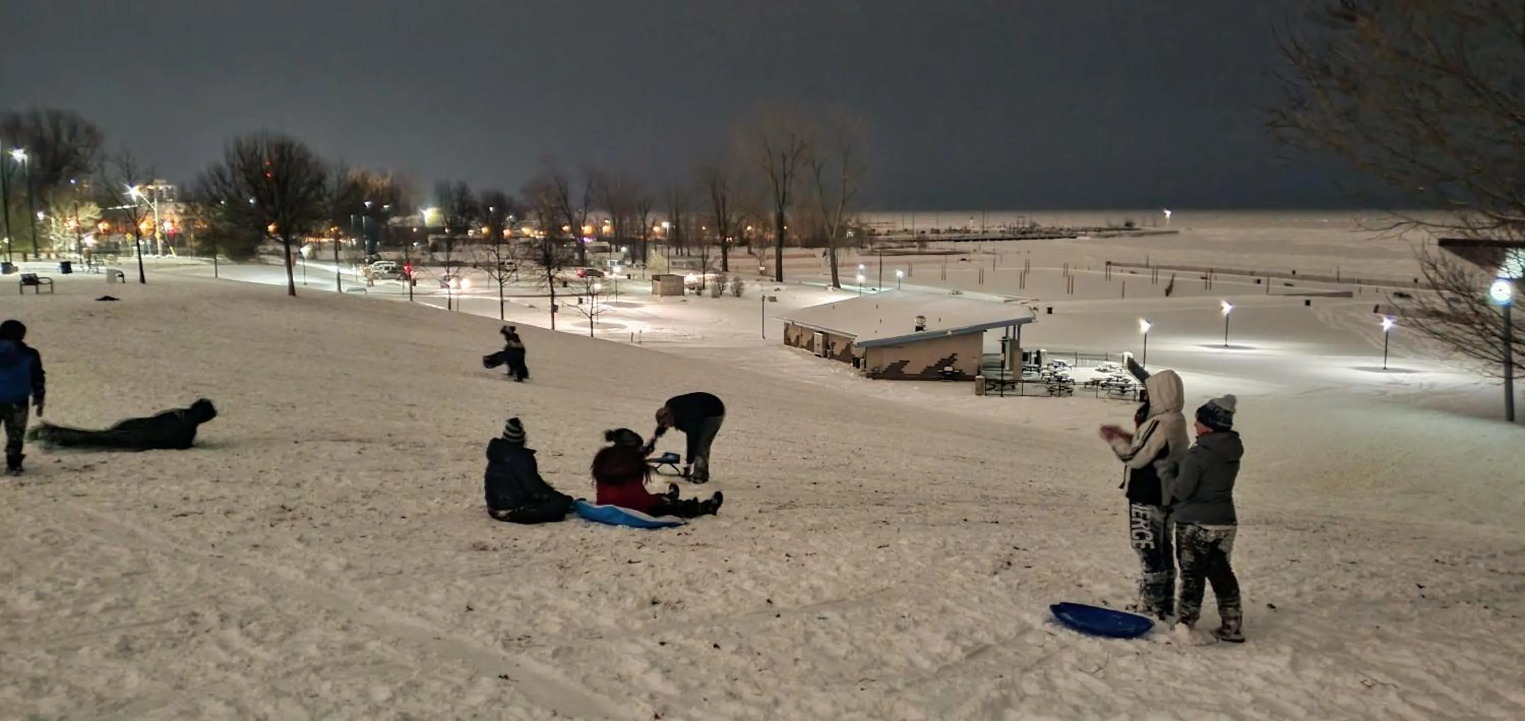 Night in Coastal Suite #1 Cozy Suite #2 - Seacliff Beach Suites