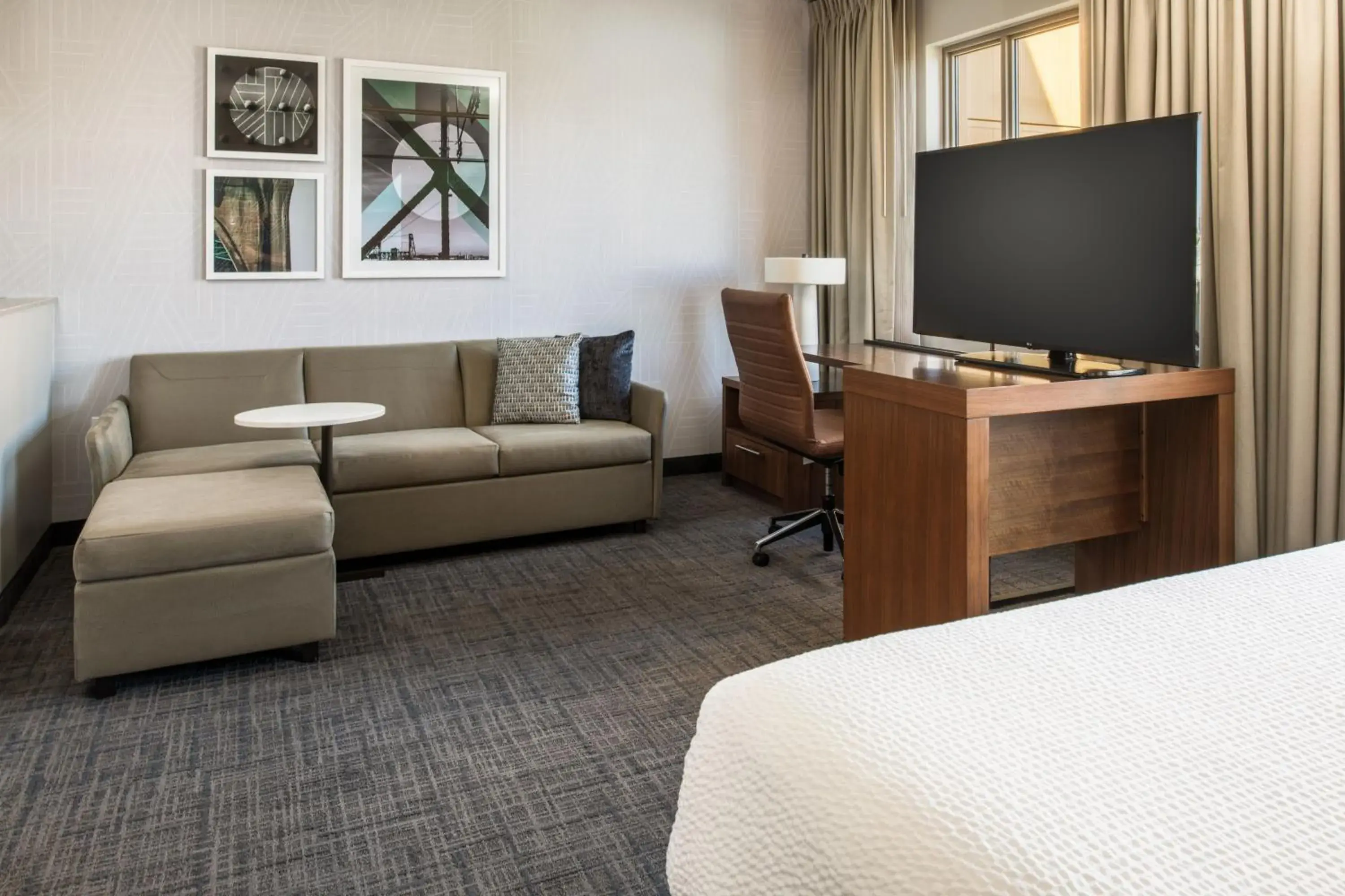 King Studio with Sofa Bed - Hearing Accessible in Residence Inn by Marriott Portland Downtown/Pearl District King Studio with Sofa Bed - Hearing Accessible in Residence Inn by Marriott Portland Downtown/Pearl District
