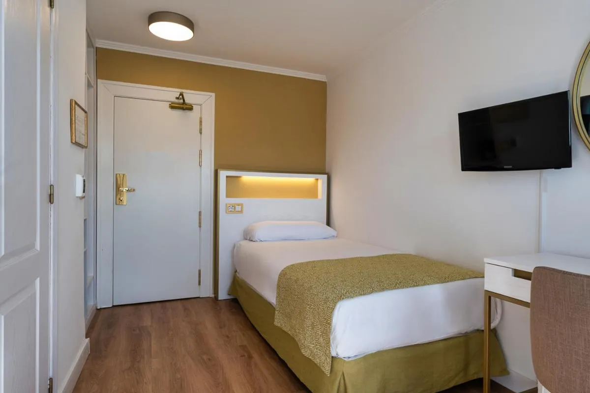 Bed in Hotel Araxa - Adults Only