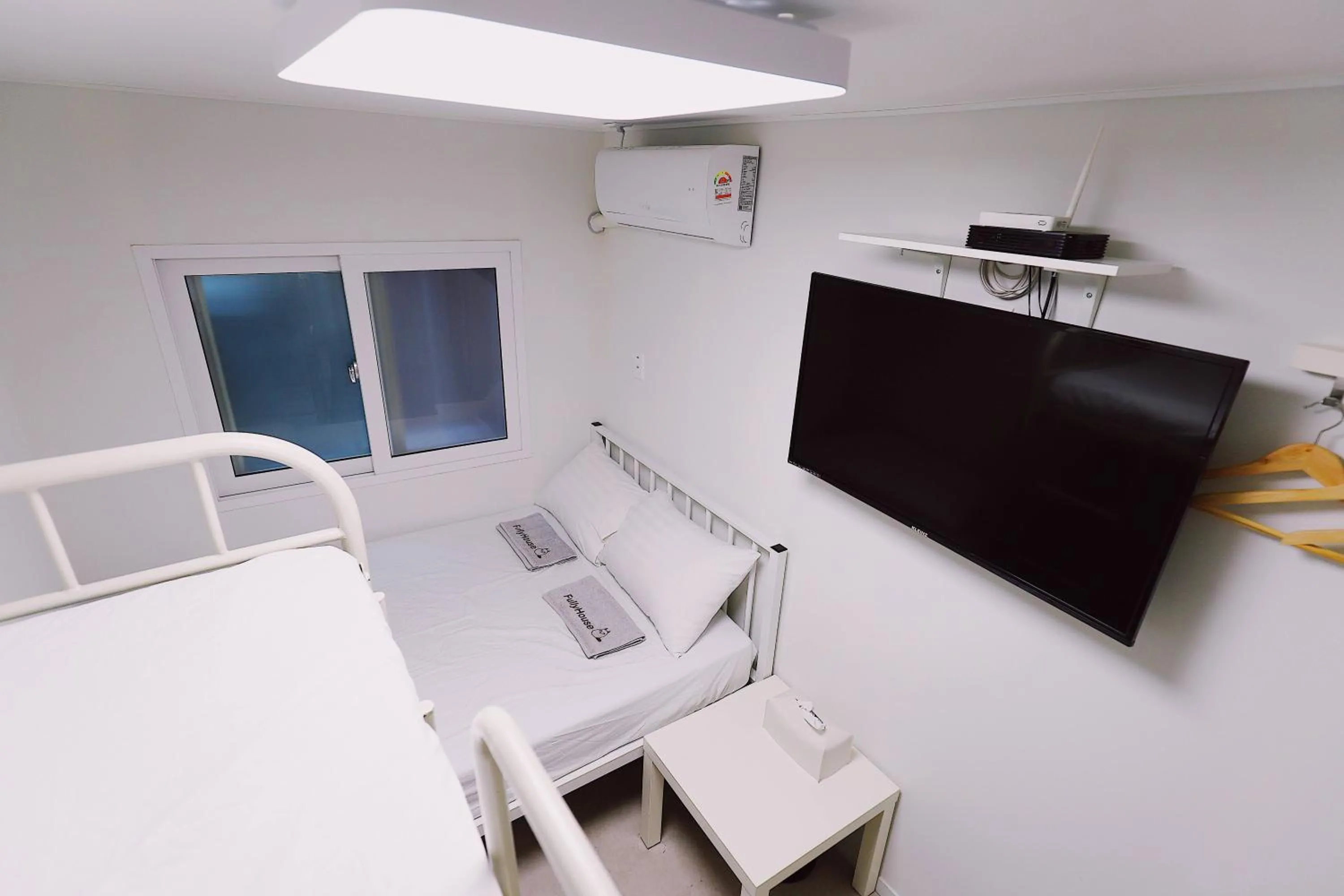 Photo of the whole room, Bed in Fully Mini Hotel