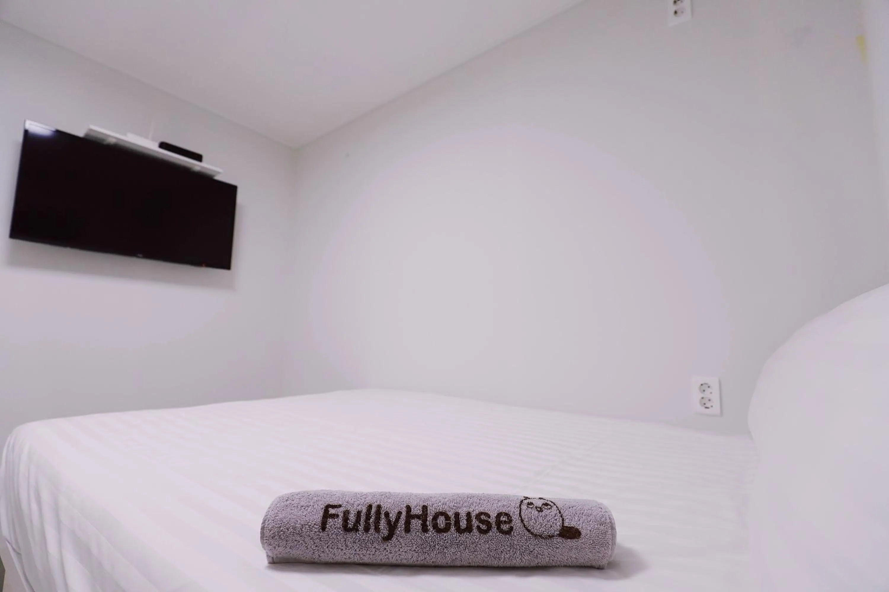 View (from property/room), Bed in Fully Mini Hotel