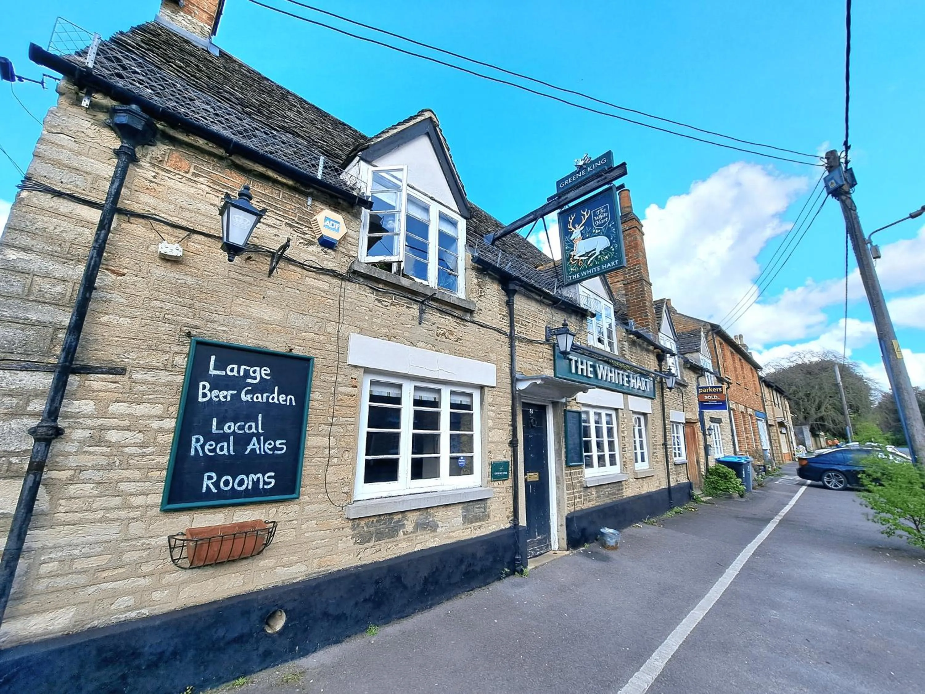 Property building in The White Hart Eynsham