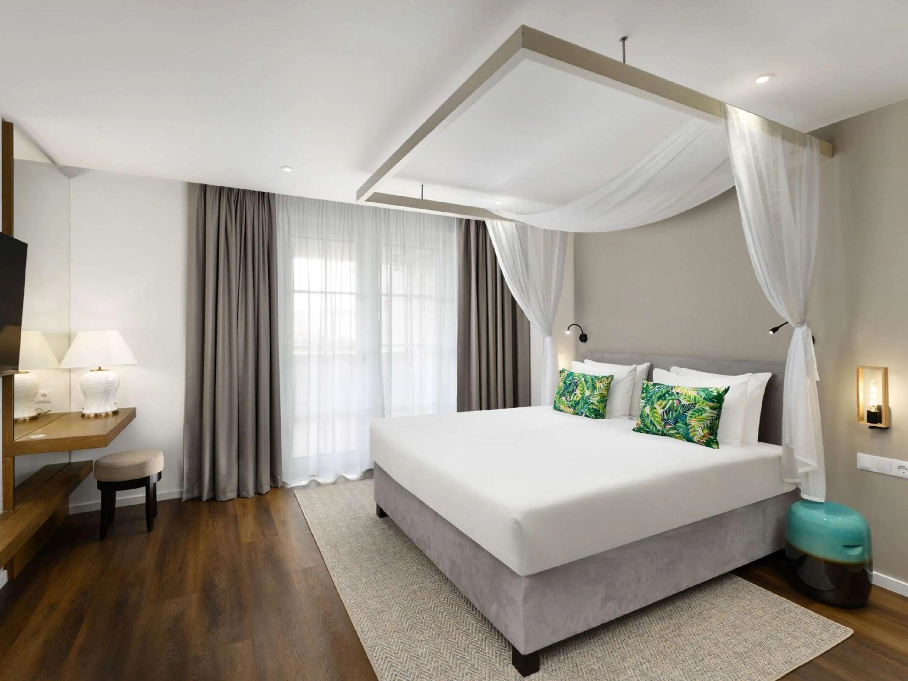 Bedroom, Bed in Mövenpick Balaland Resort Lake Balaton