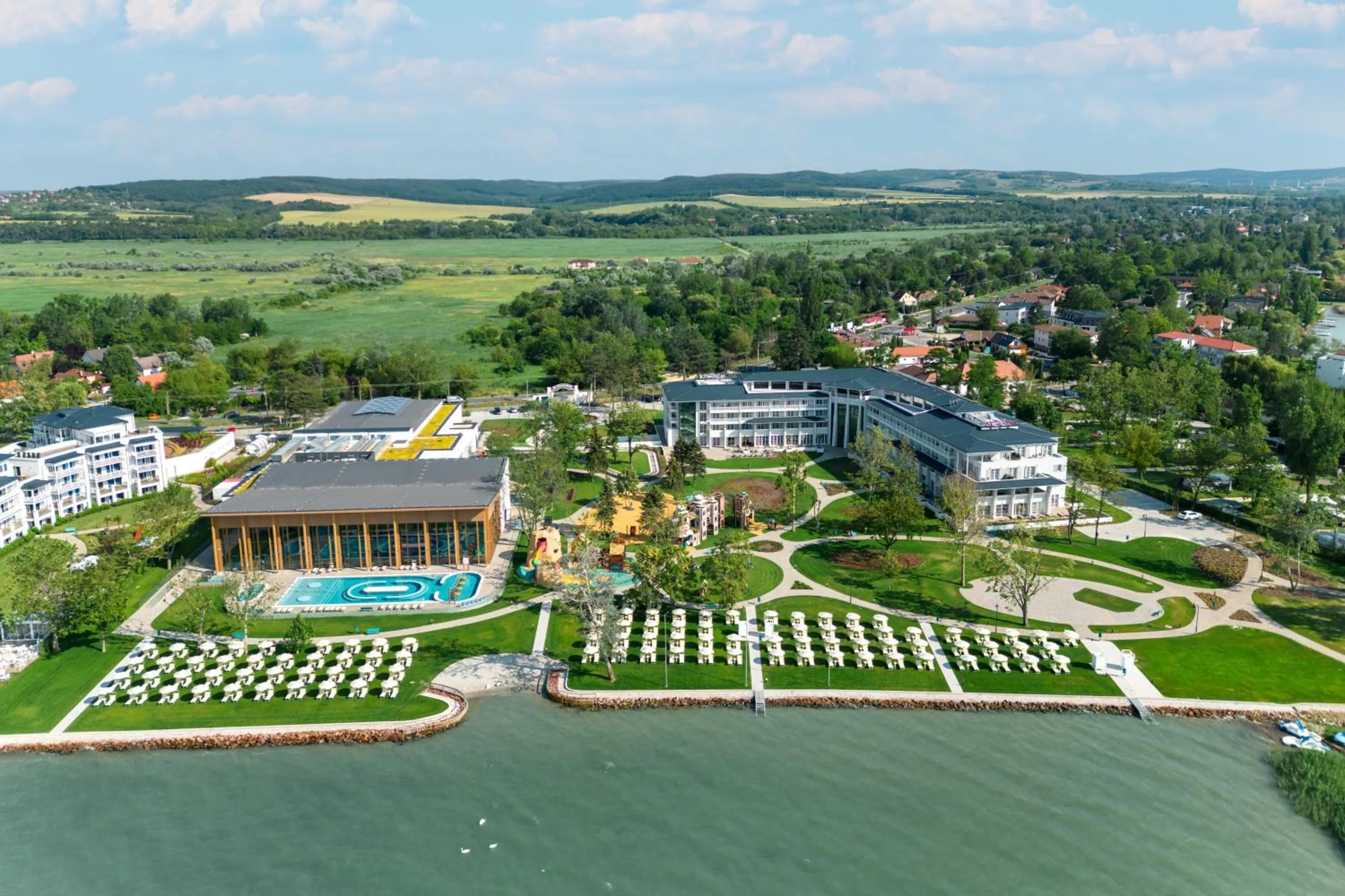 Property building in Mövenpick Balaland Resort Lake Balaton