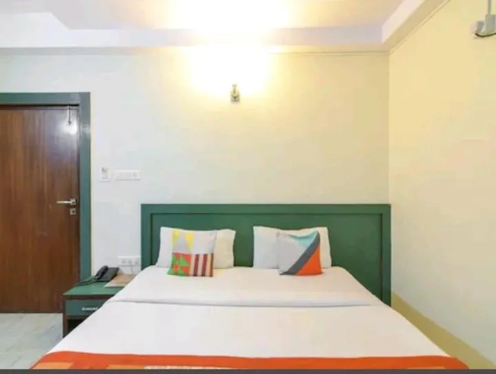 Bed in Royal shades kodihali