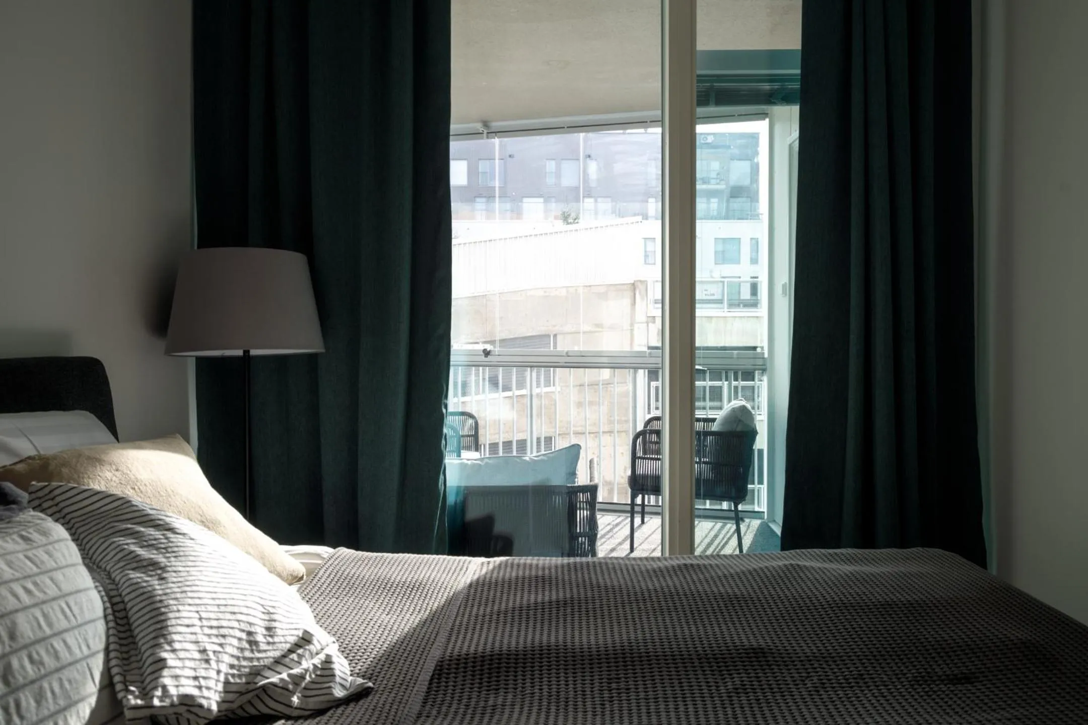 Bed in ULEABO Neat 48 m2 two-room flat with sauna
