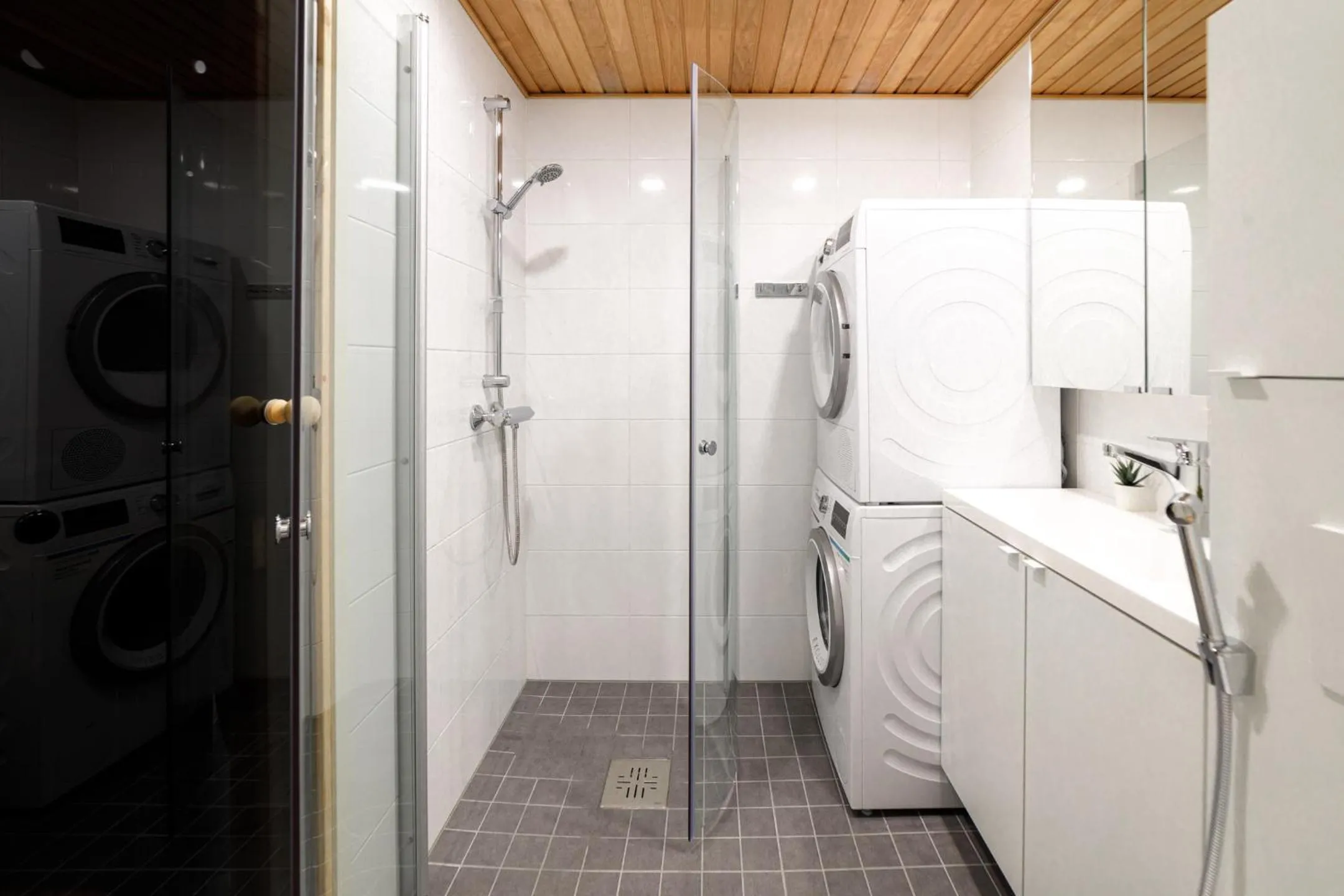 Shower in ULEABO Neat 48 m2 two-room flat with sauna