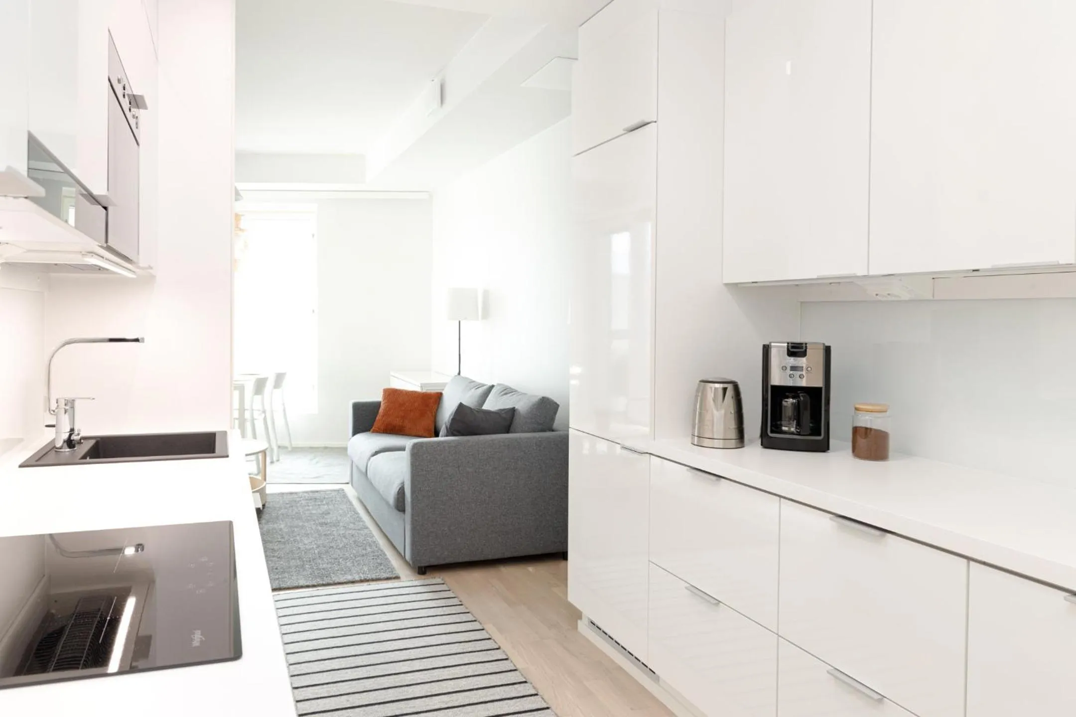 Coffee/tea facilities in ULEABO Neat 48 m2 two-room flat with sauna