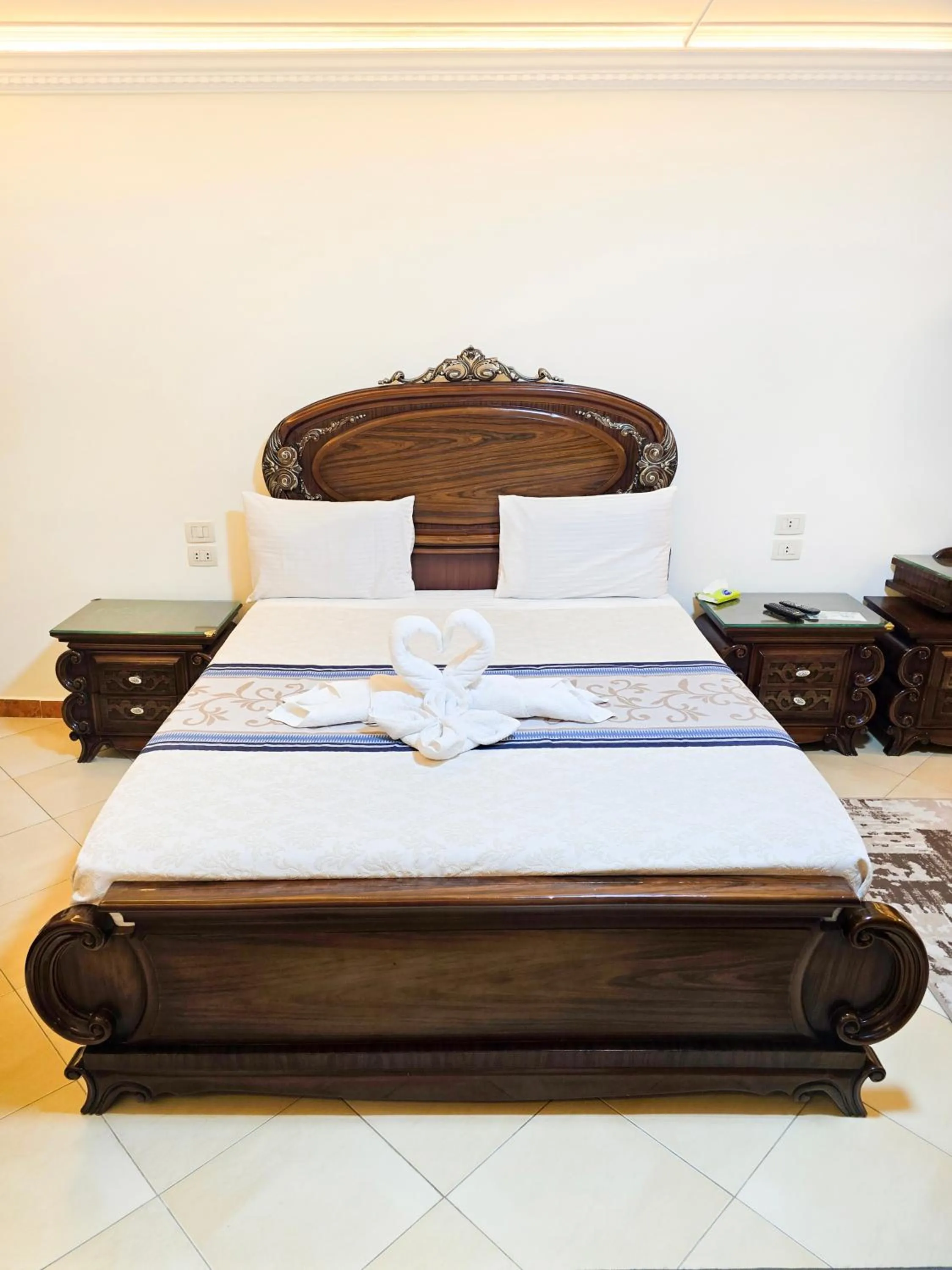 Bed in Afnan Cairo Airport