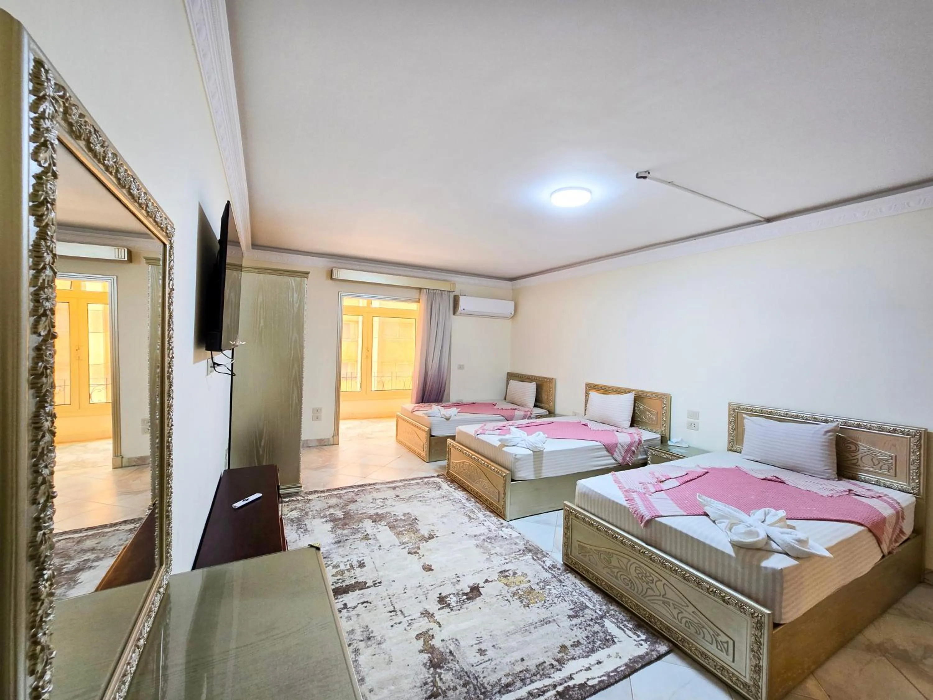 Bedroom, Bed in Afnan Cairo Airport