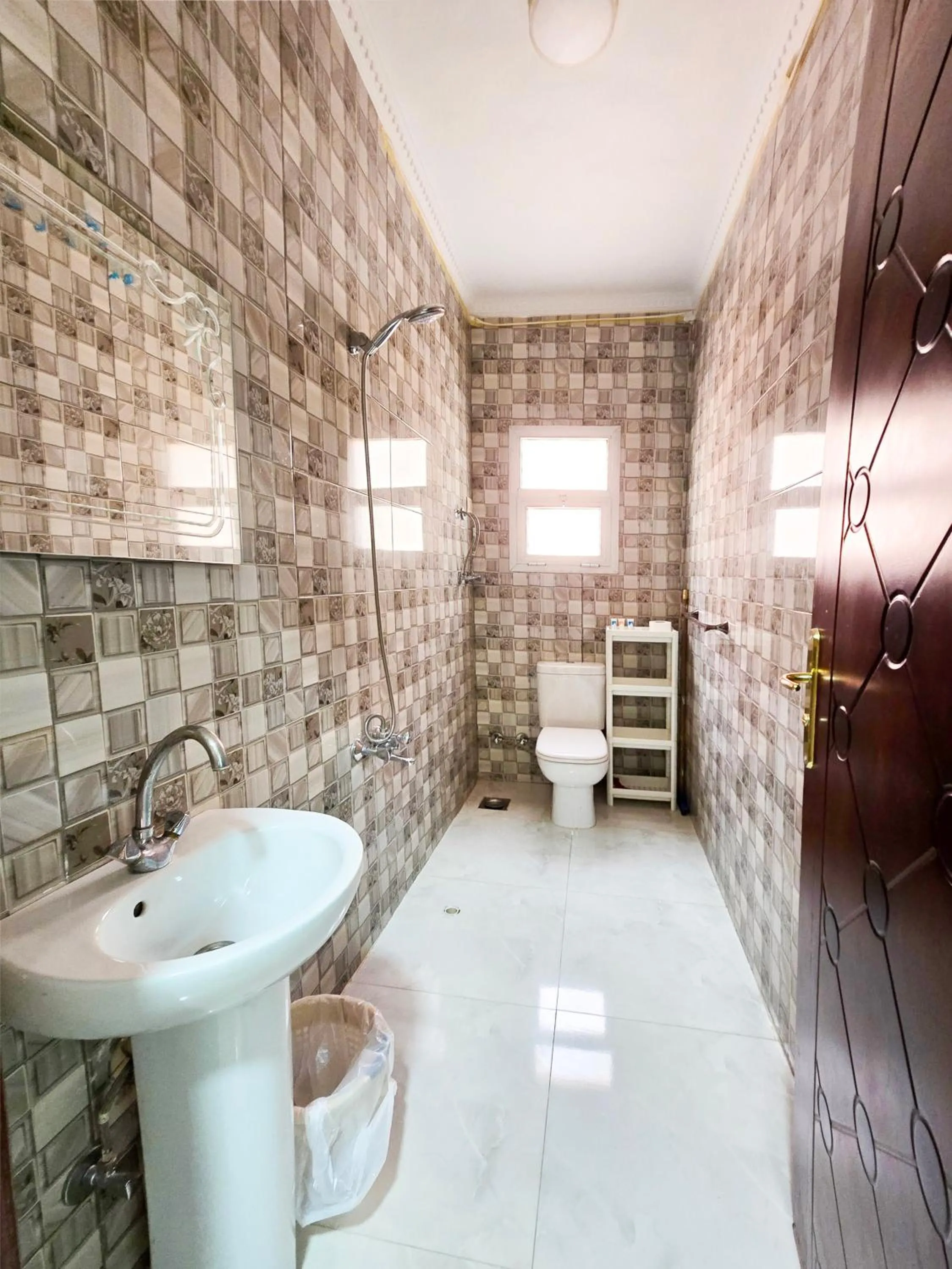 Bathroom in Afnan Cairo Airport