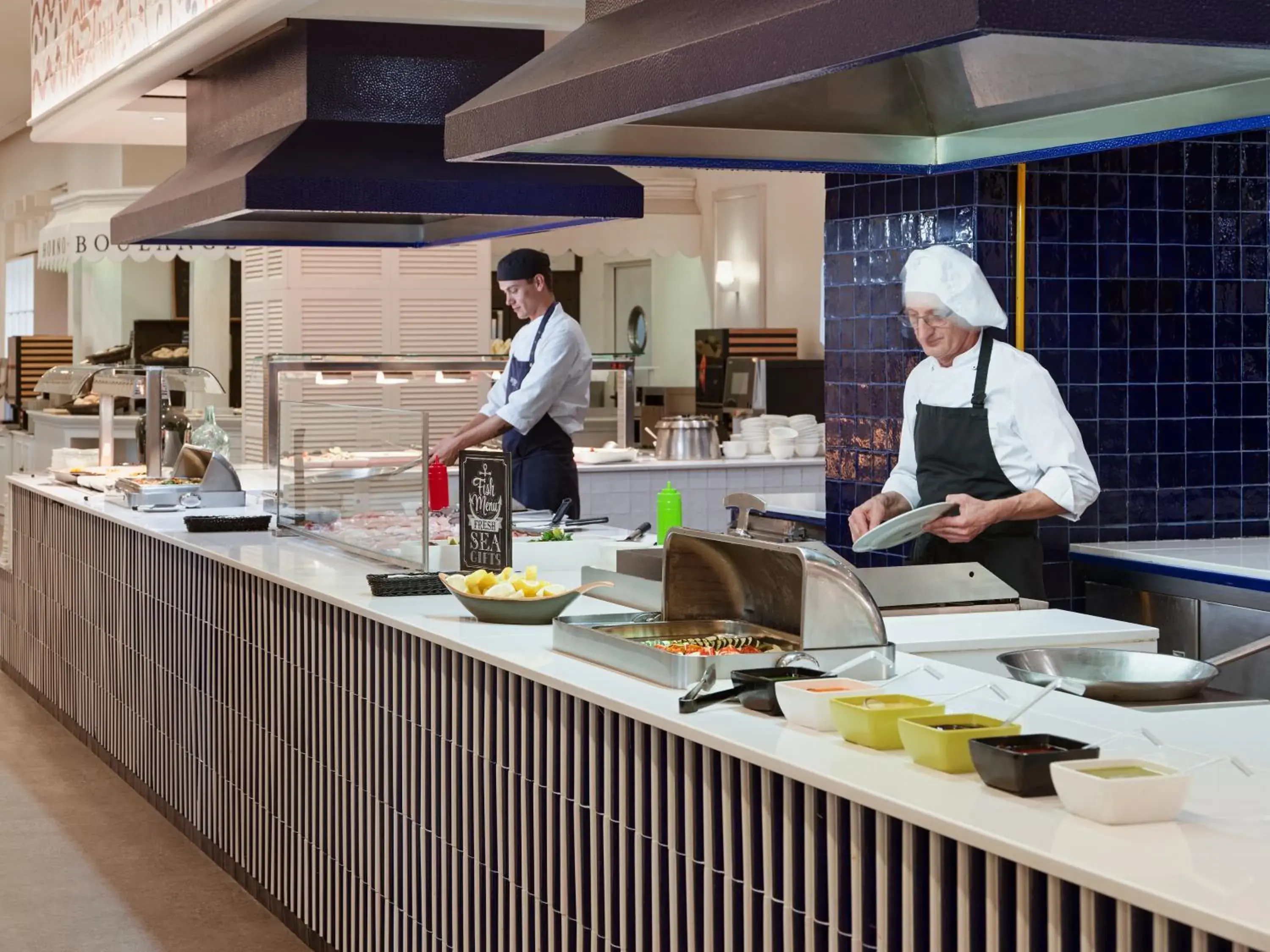 Restaurant/places to eat in H10 Estepona Palace Restaurant/places to eat in H10 Estepona Palace