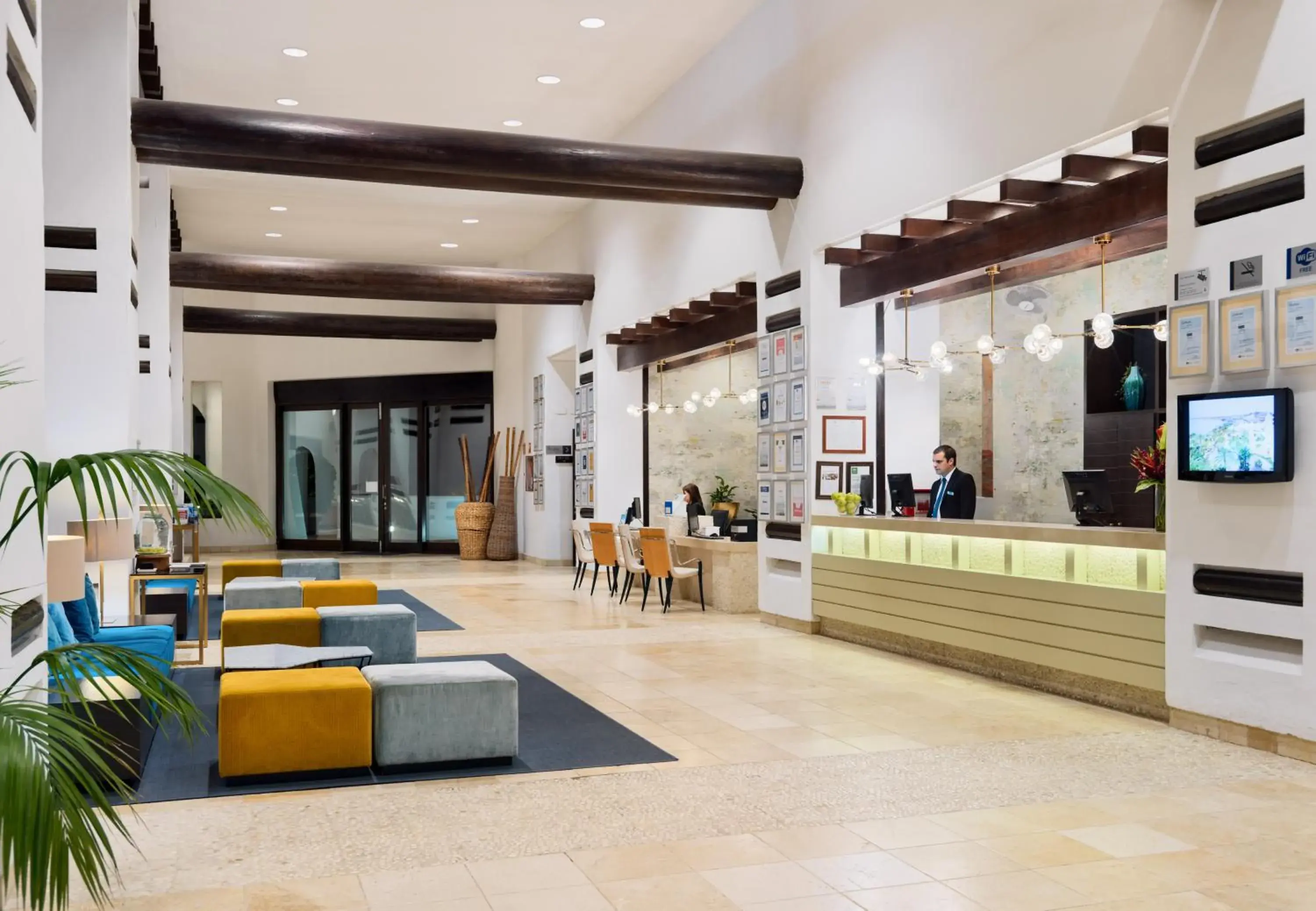 Lobby or reception in H10 Estepona Palace Lobby or reception in H10 Estepona Palace