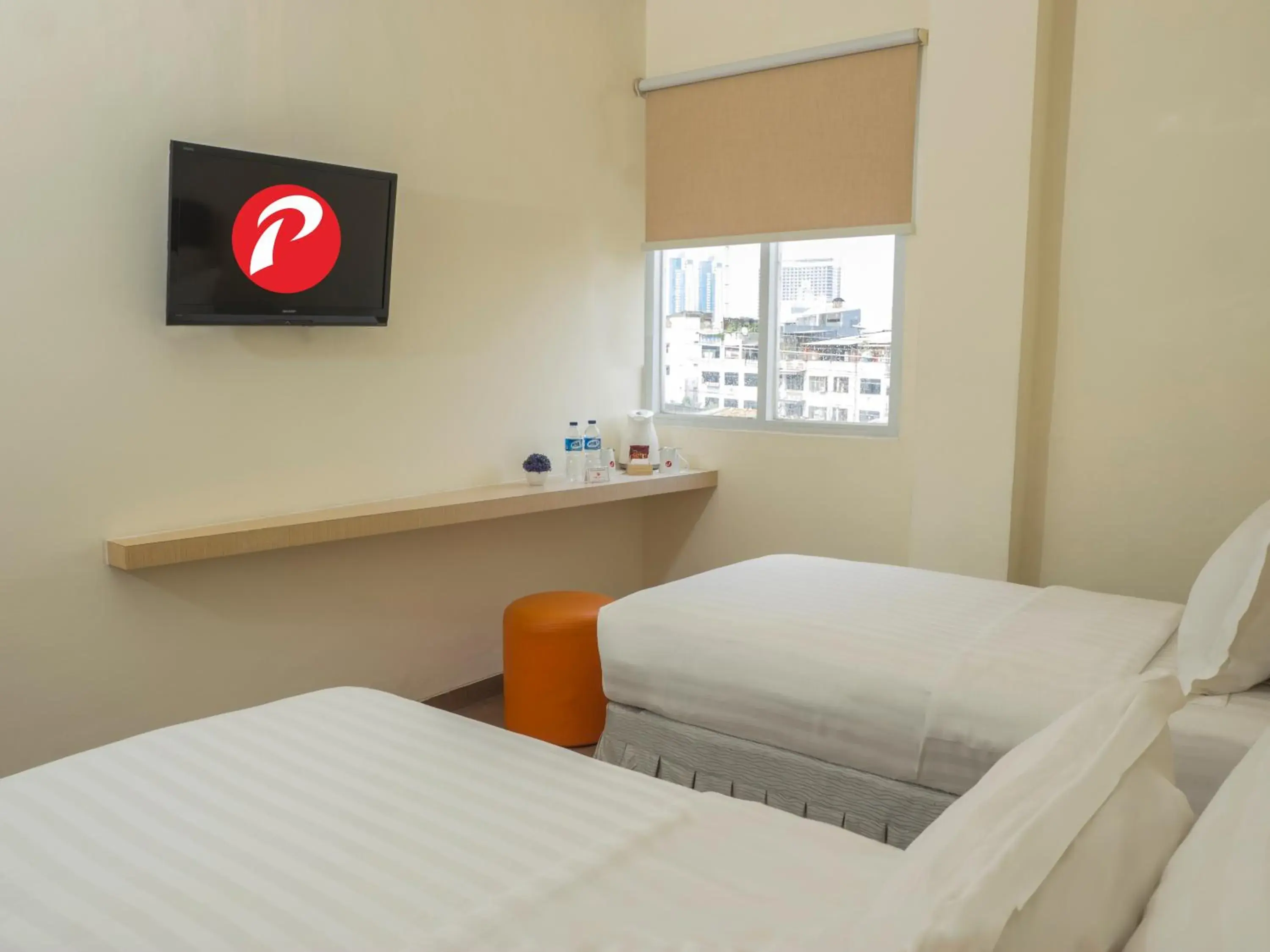 Bed in d'primahotel ITC Mangga Dua Bed in d'primahotel ITC Mangga Dua