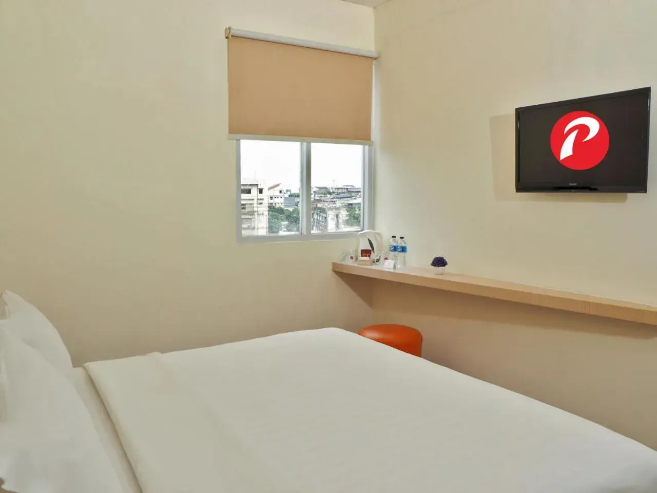 Bed in d'primahotel ITC Mangga Dua Bed in d'primahotel ITC Mangga Dua