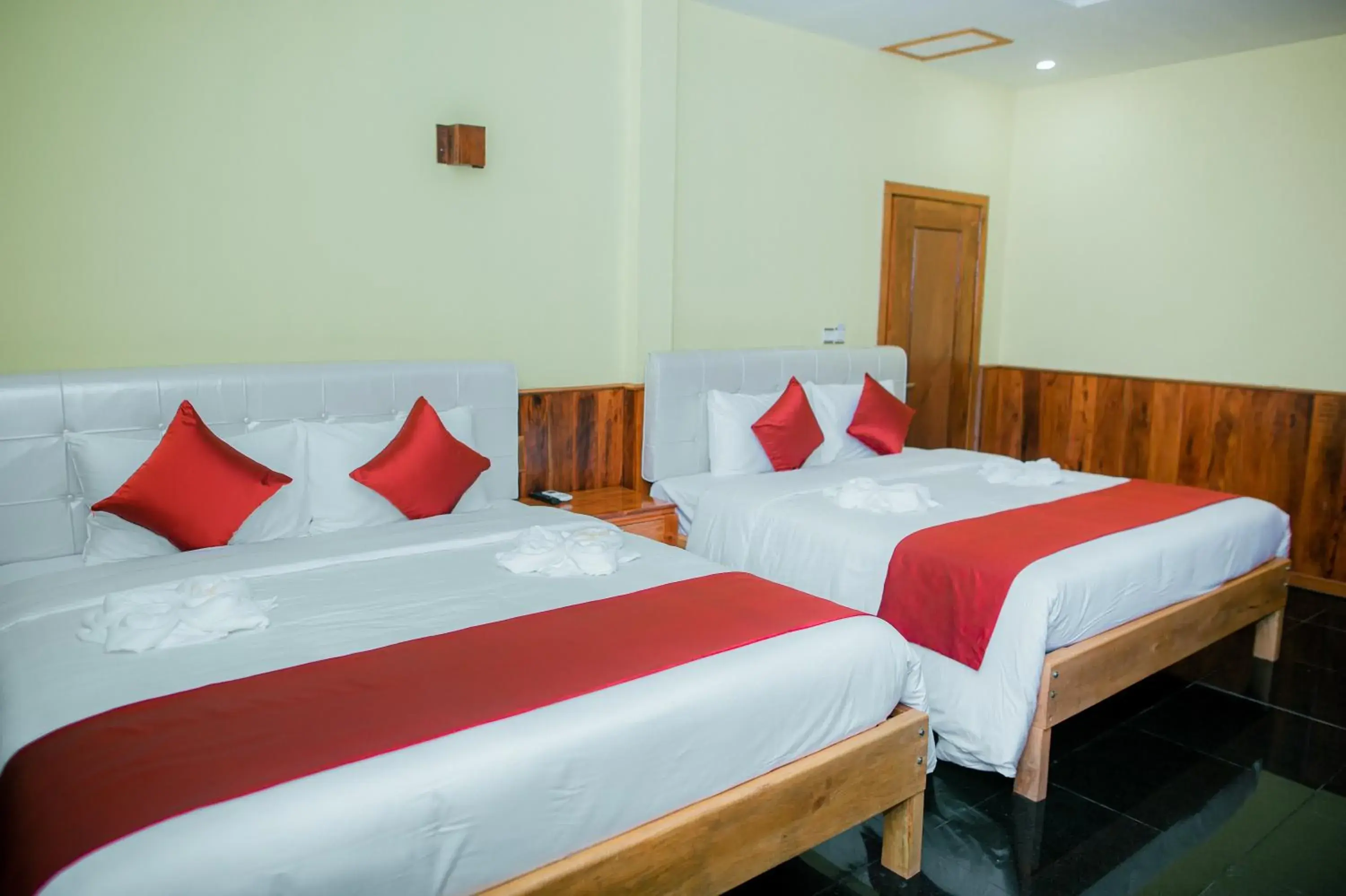 Photo of the whole room, Bed in Mohasal Angkor Boutique Photo of the whole room, Bed in Mohasal Angkor Boutique