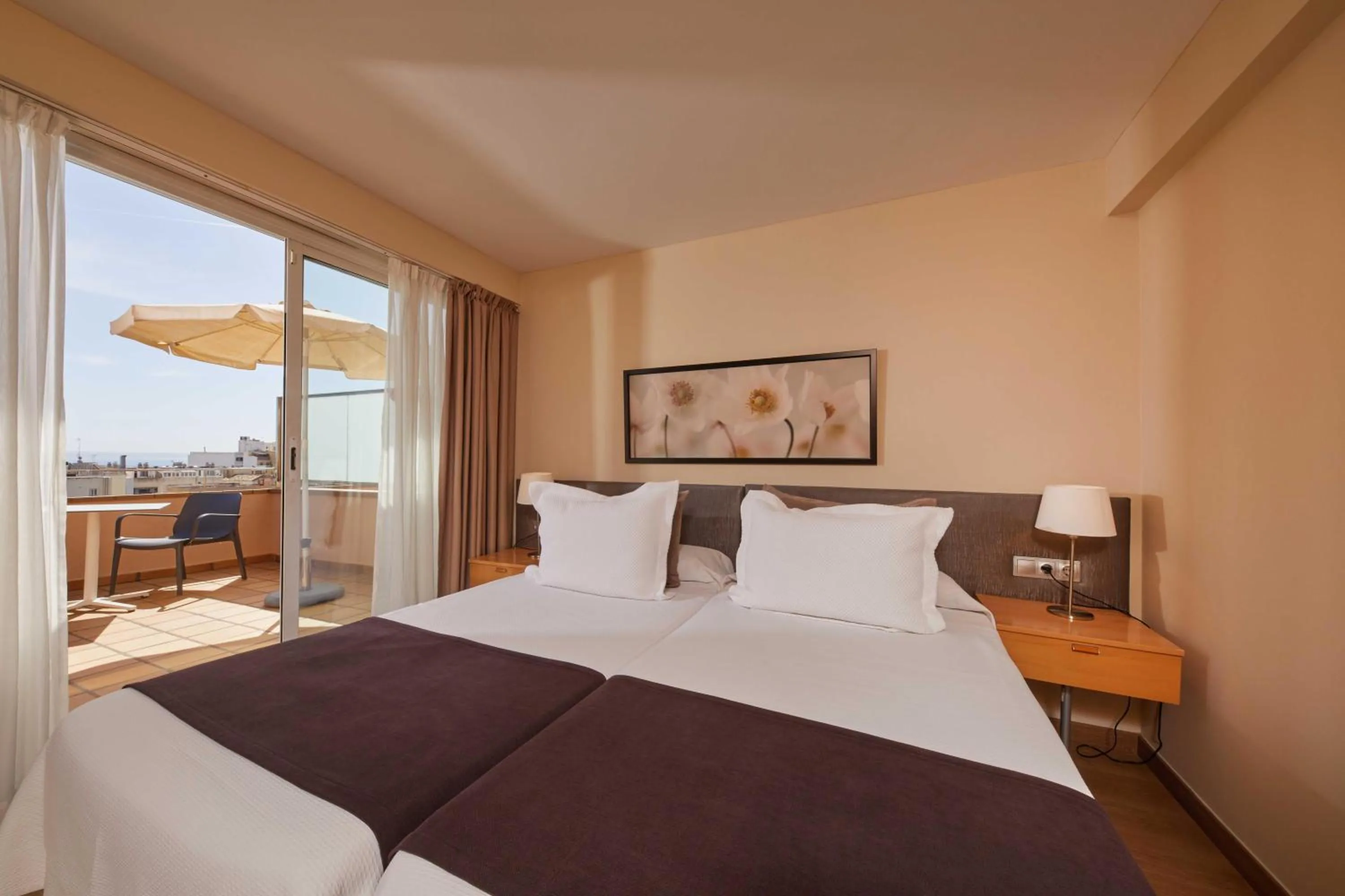 Superior Double with Terrace in Hotel Zurbarán Palma