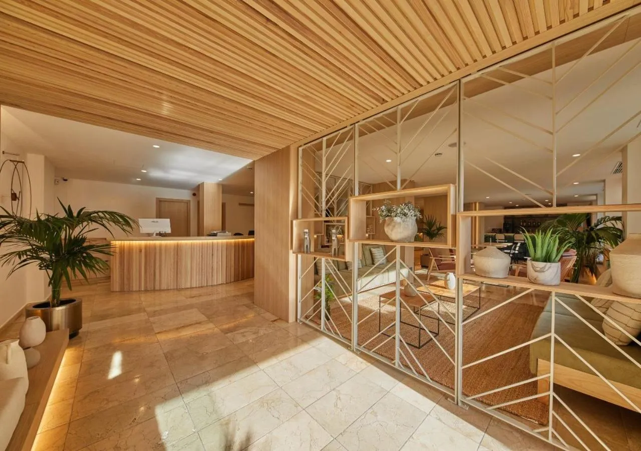 Lobby or reception in Hotel Zurbarán Palma