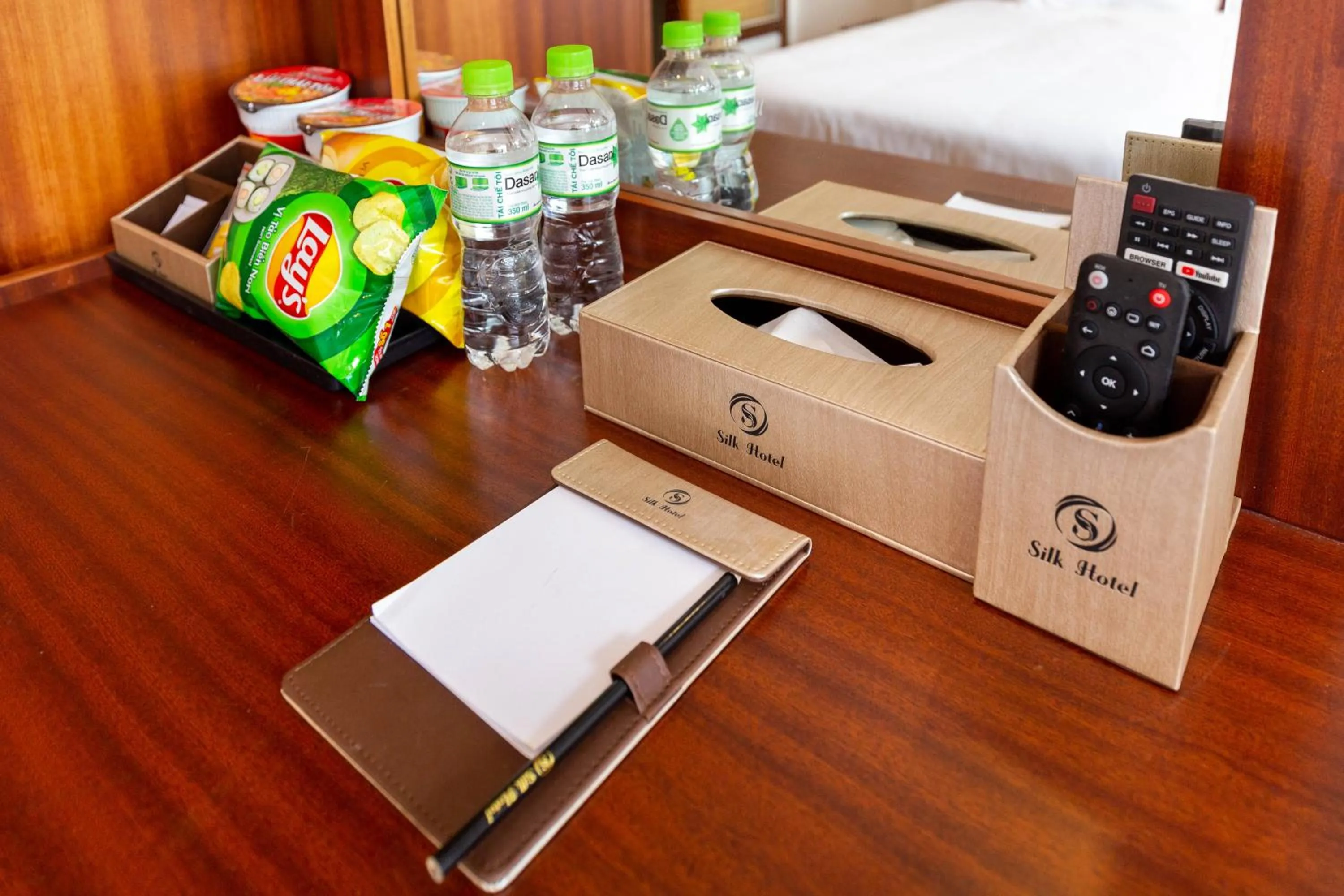 Coffee/tea facilities in Silk Hong Ha airport hotel