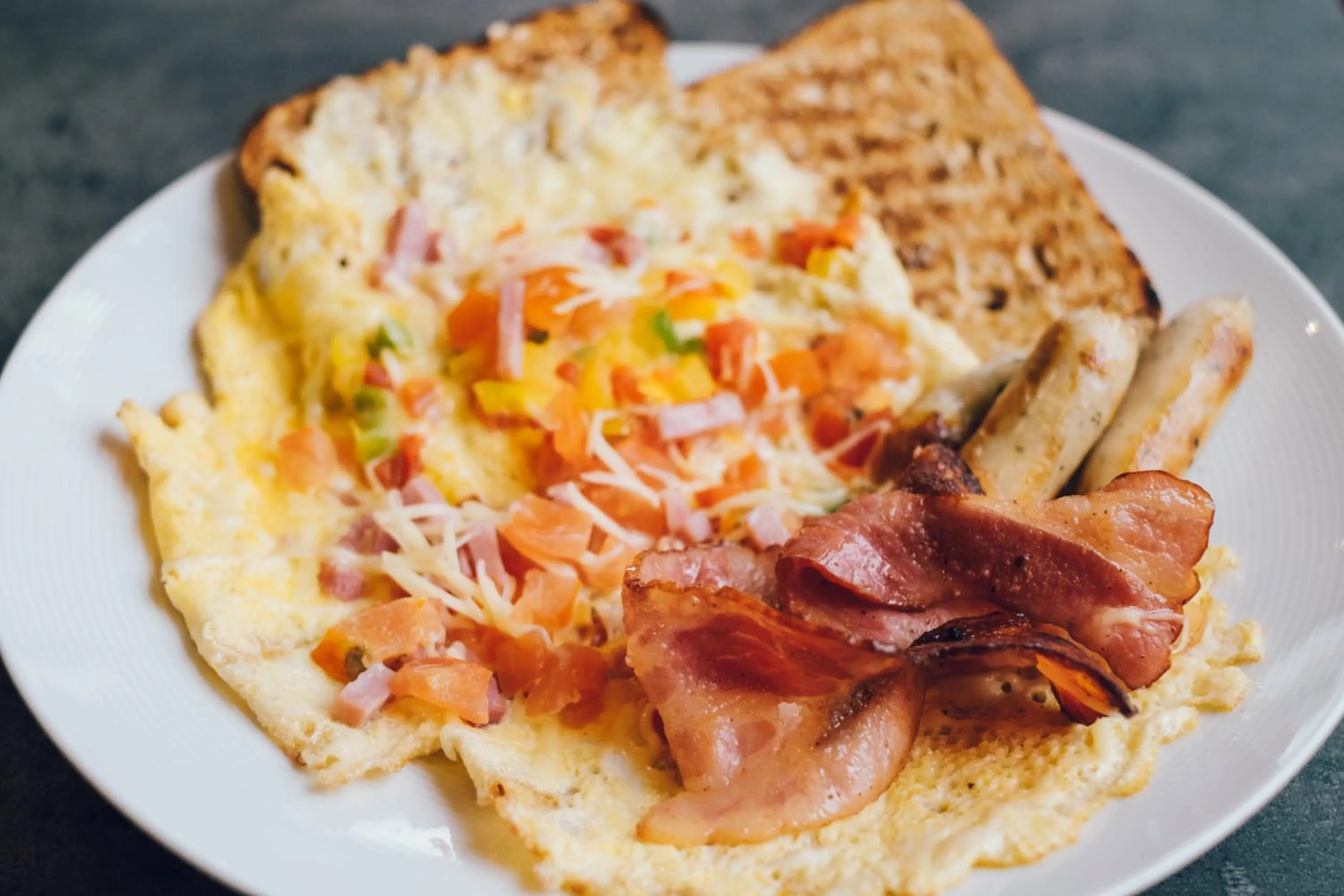 Restaurant/places to eat in Orange Hotel La Louvière