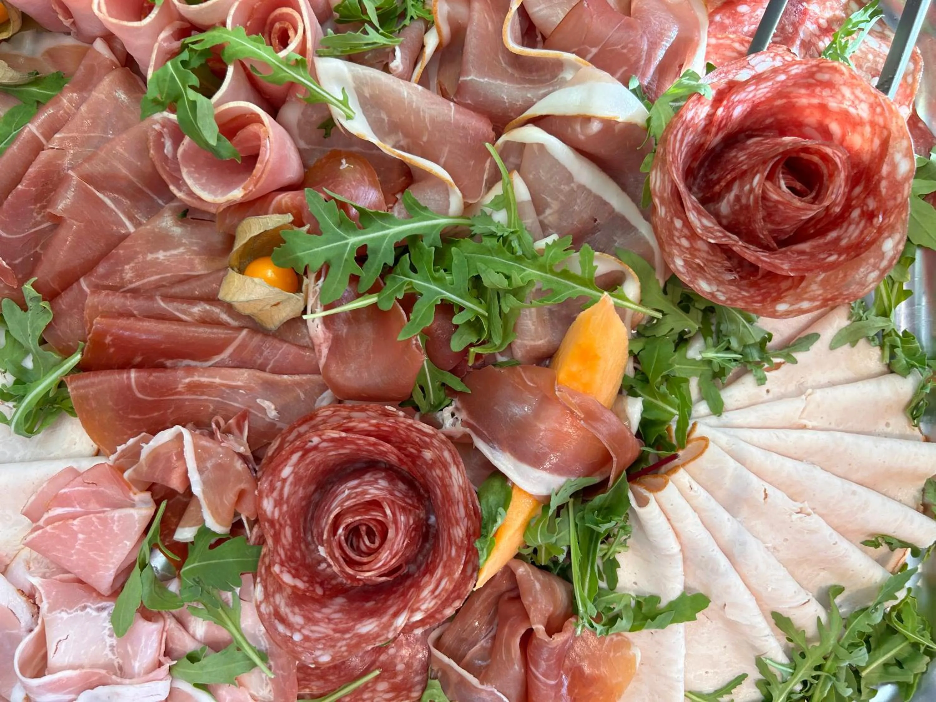 Food and drinks in Orange Hotel La Louvière