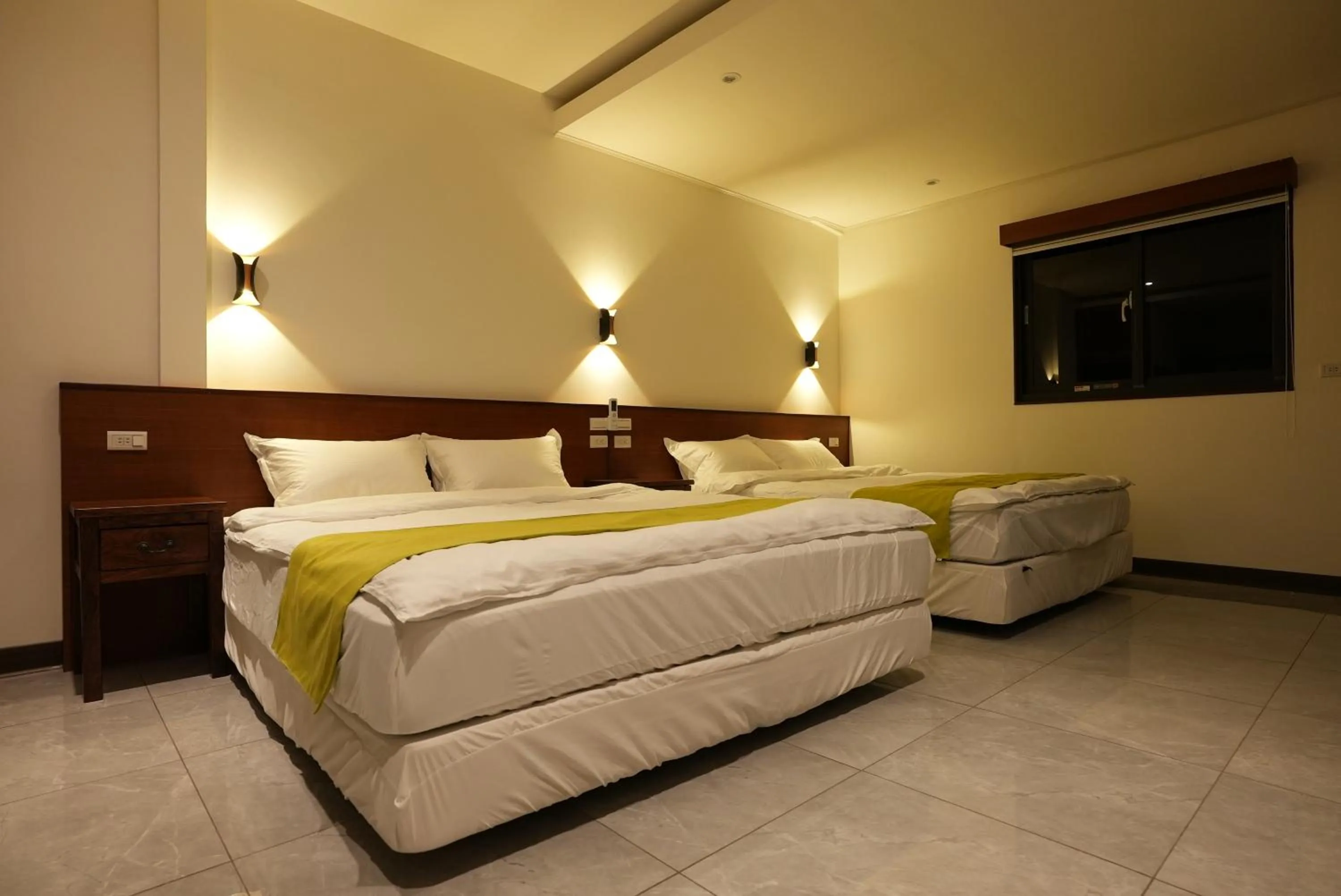 Bed in Lemuju B&B Hotel