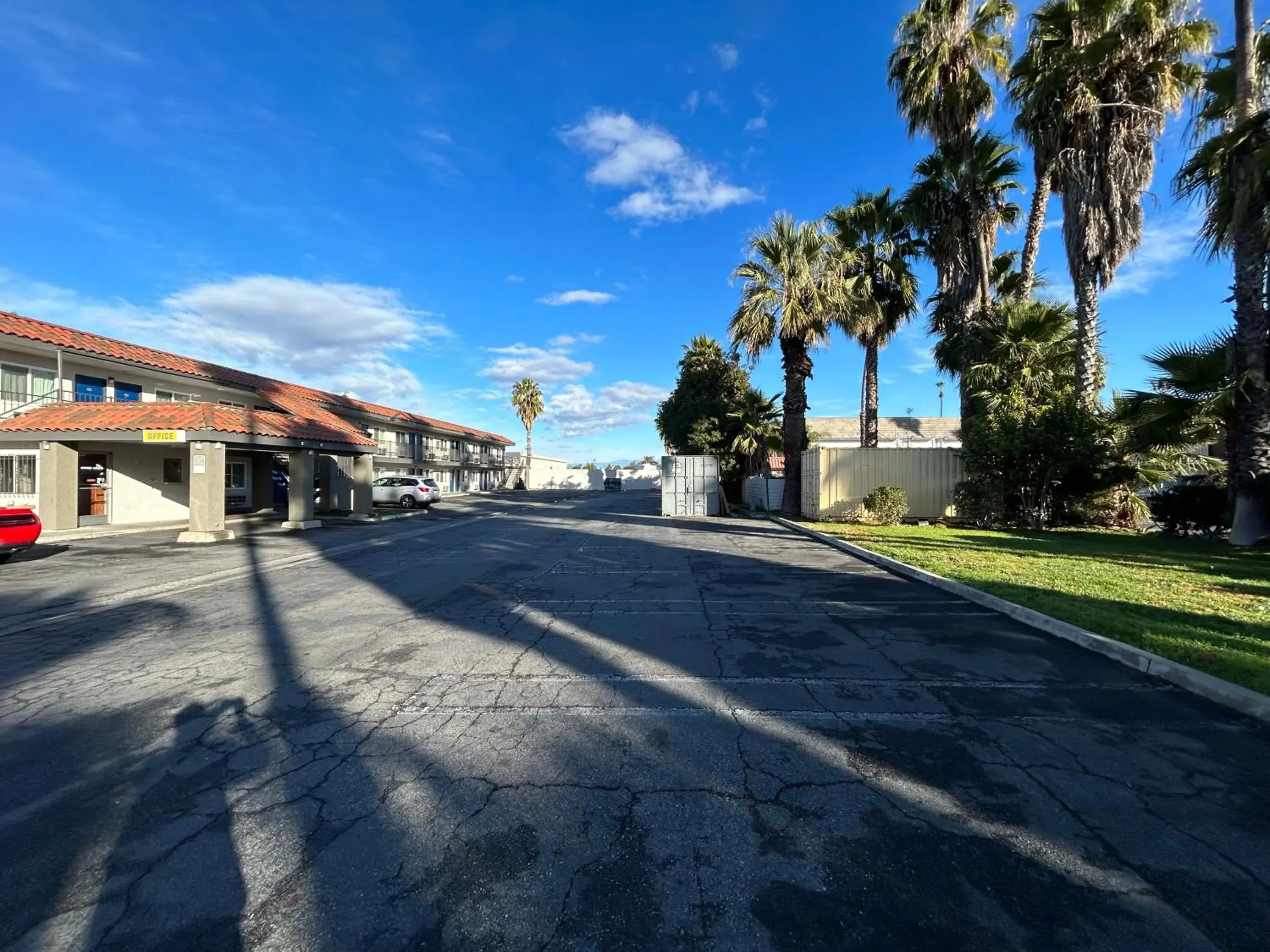 Property building in Studio 6 Hemet, CA Property building in Studio 6 Hemet, CA