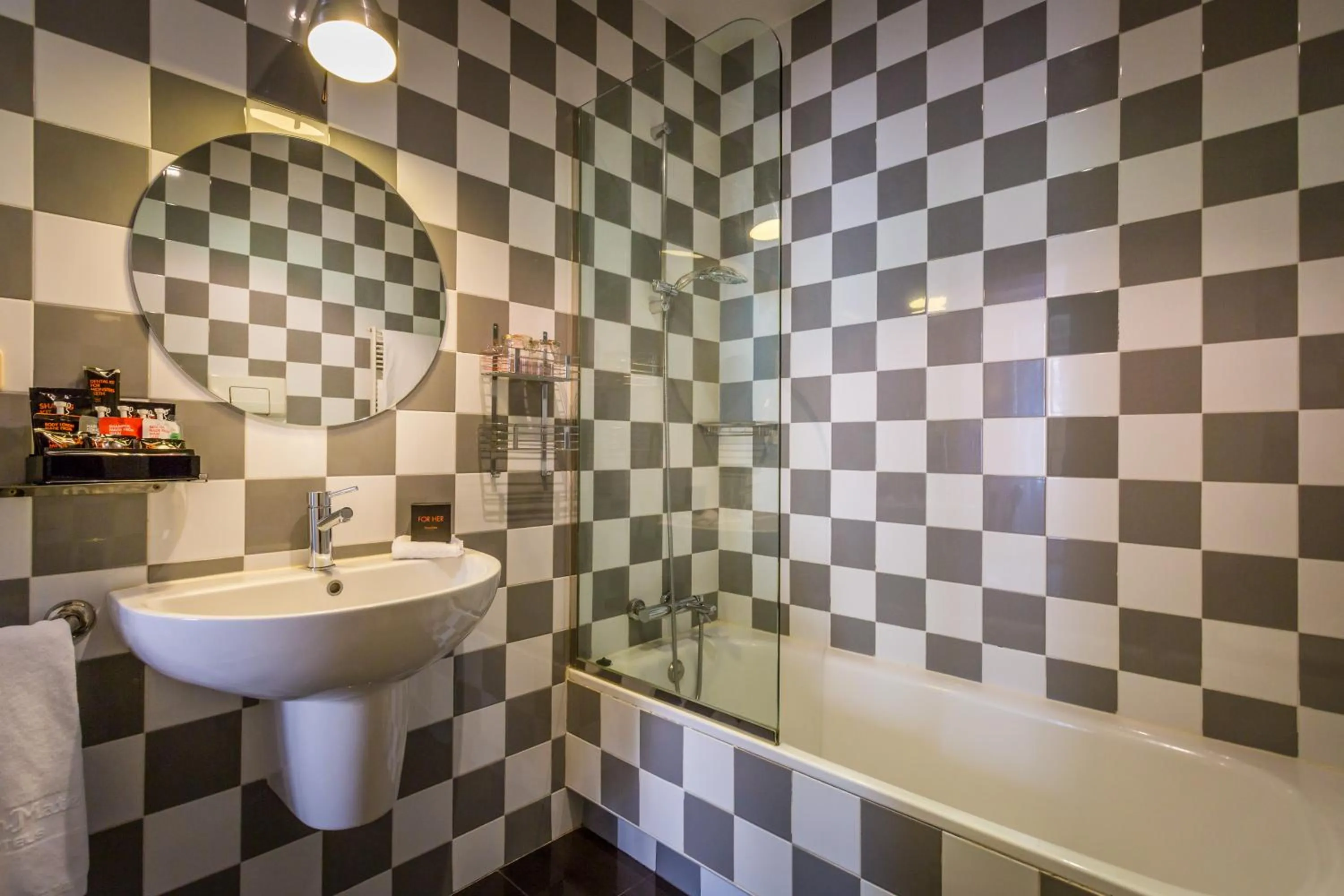 Bathroom in Room Mate Mario, Madrid