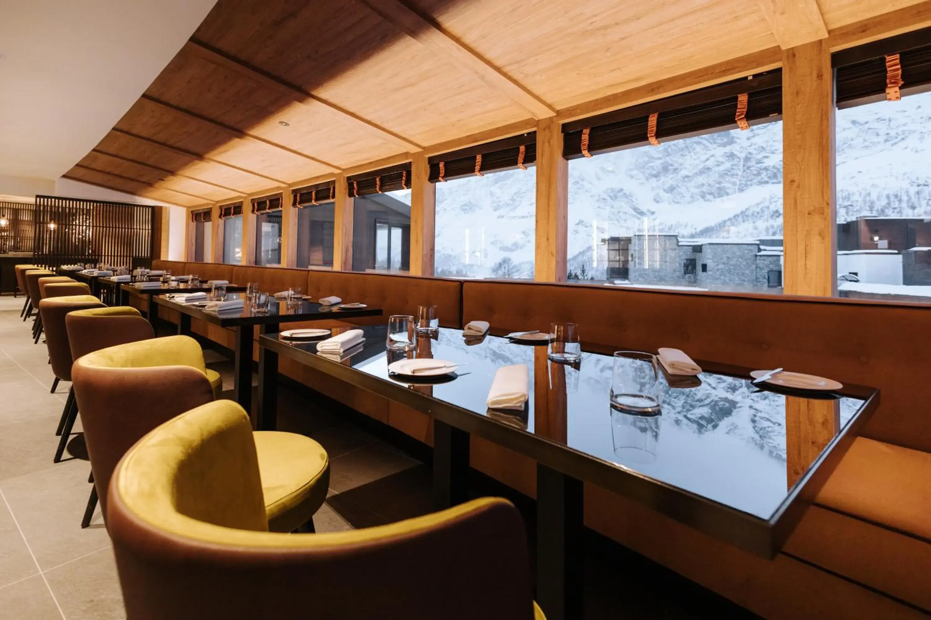 Restaurant/places to eat in Valtur Cervinia Cristallo Ski Resort Restaurant/places to eat in Valtur Cervinia Cristallo Ski Resort