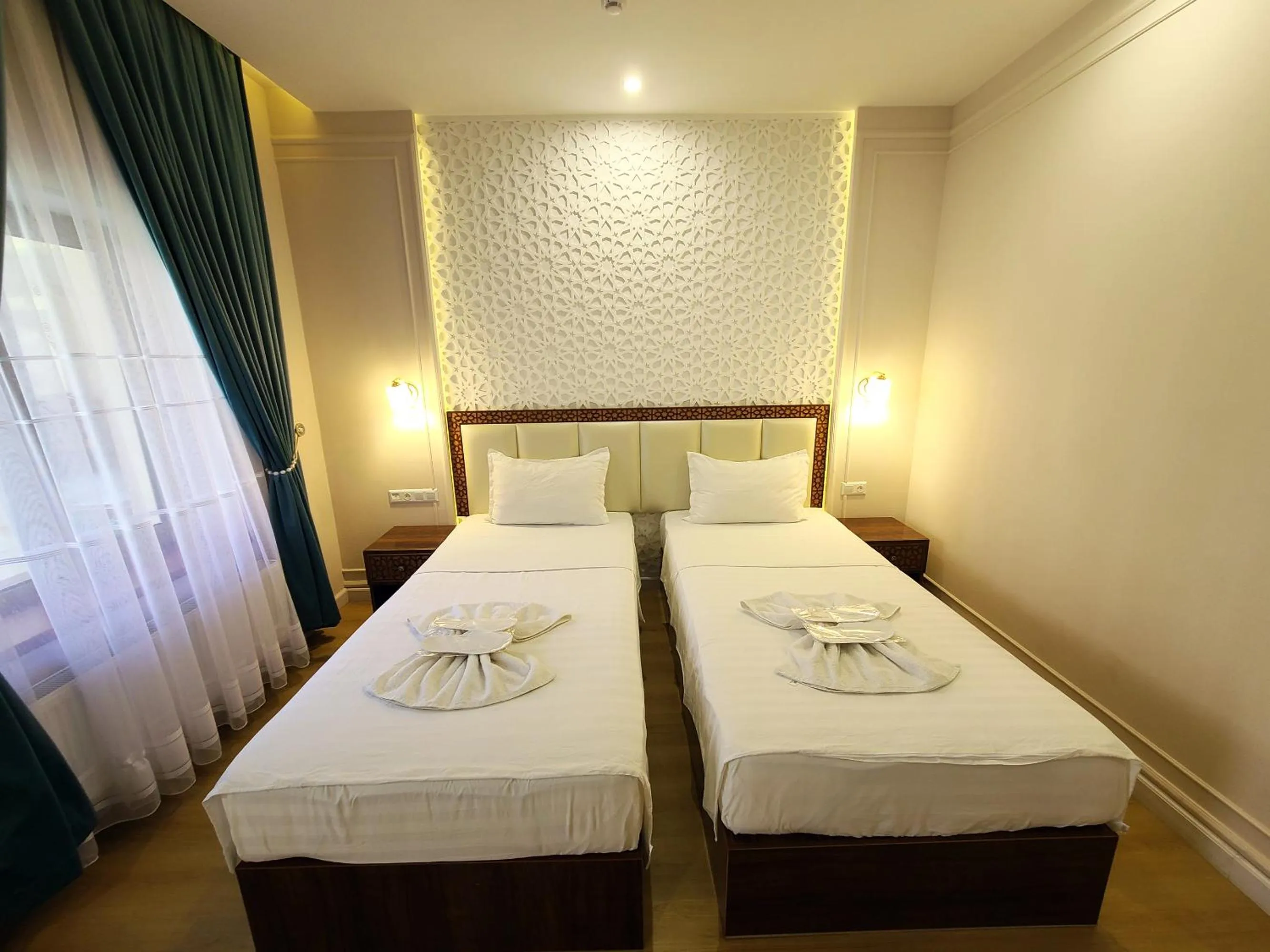 Bed in Jahongir Premium