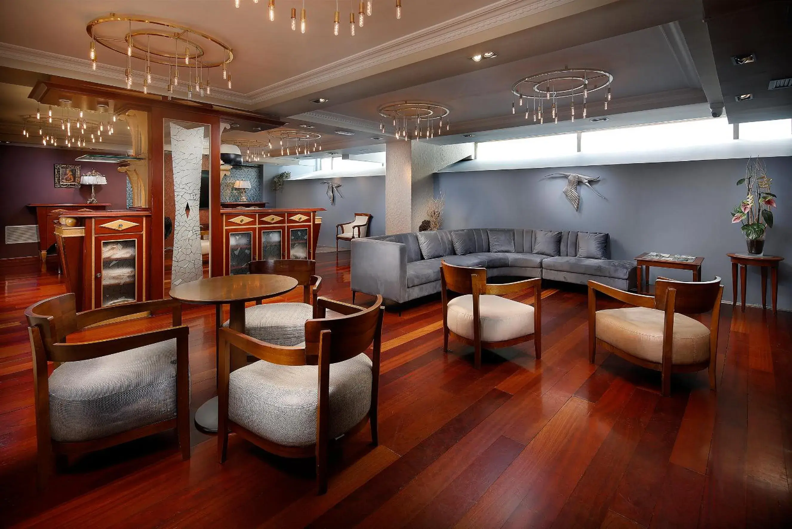 Living room in Apartaments-Hotel Hispanos 7 Suiza Living room in Apartaments-Hotel Hispanos 7 Suiza