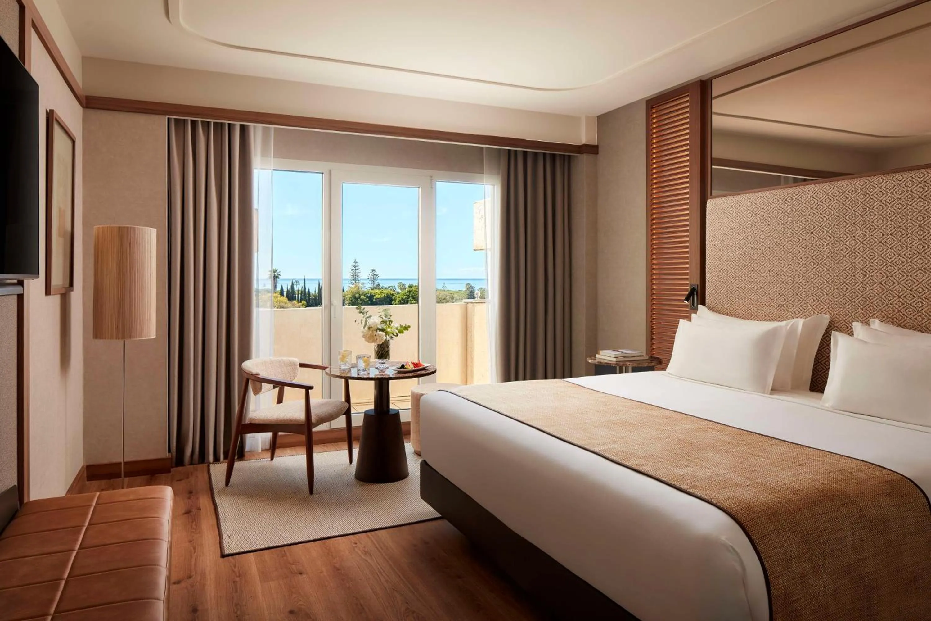 View (from property/room), Bed in NH Collection Marbella
