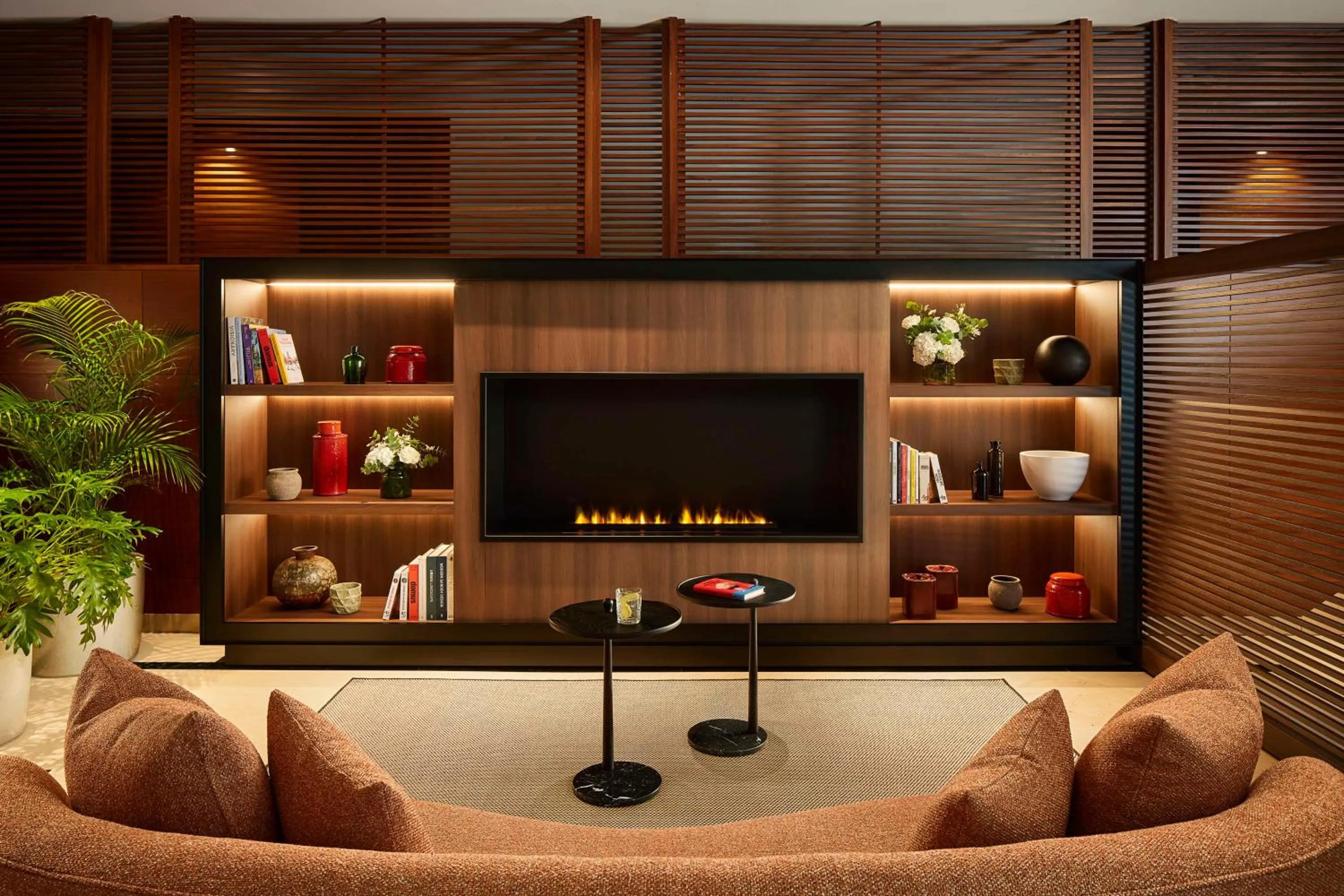 Lobby or reception in NH Collection Marbella