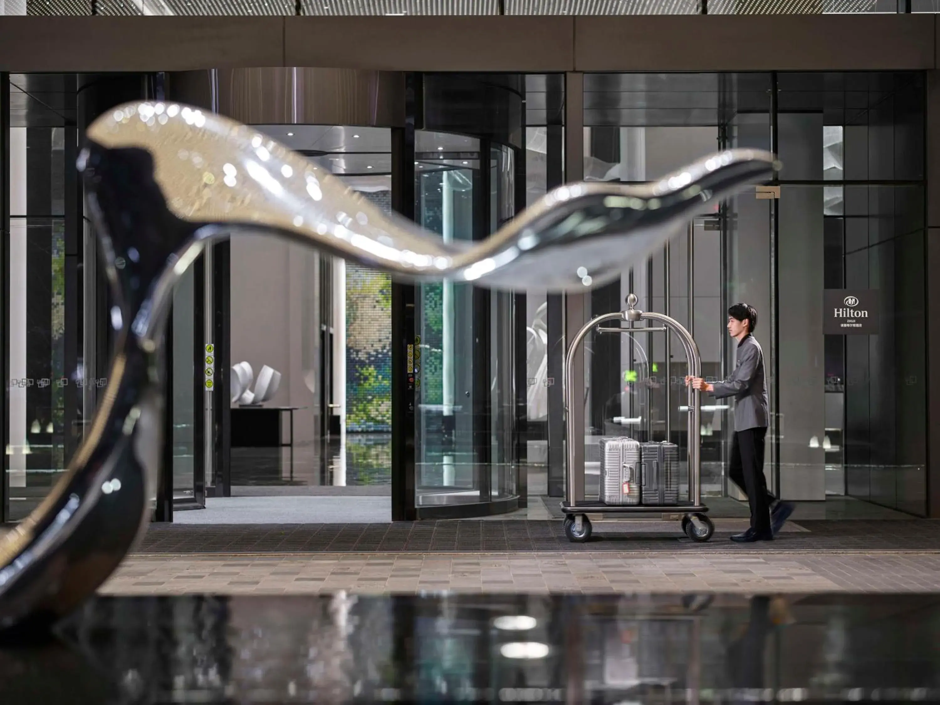 Property building in Hilton Zhuji Property building in Hilton Zhuji