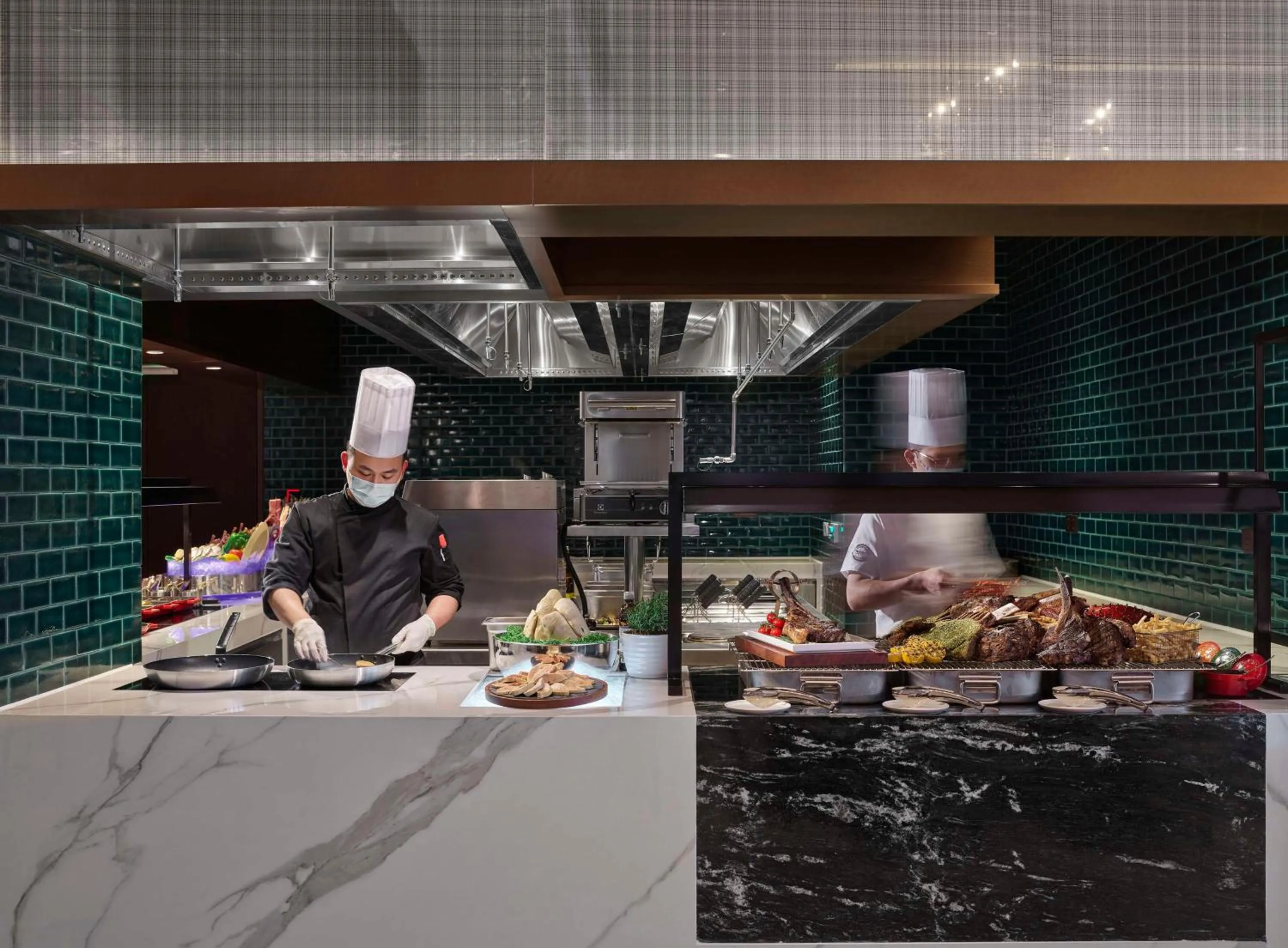 Restaurant/places to eat in Hilton Zhuji