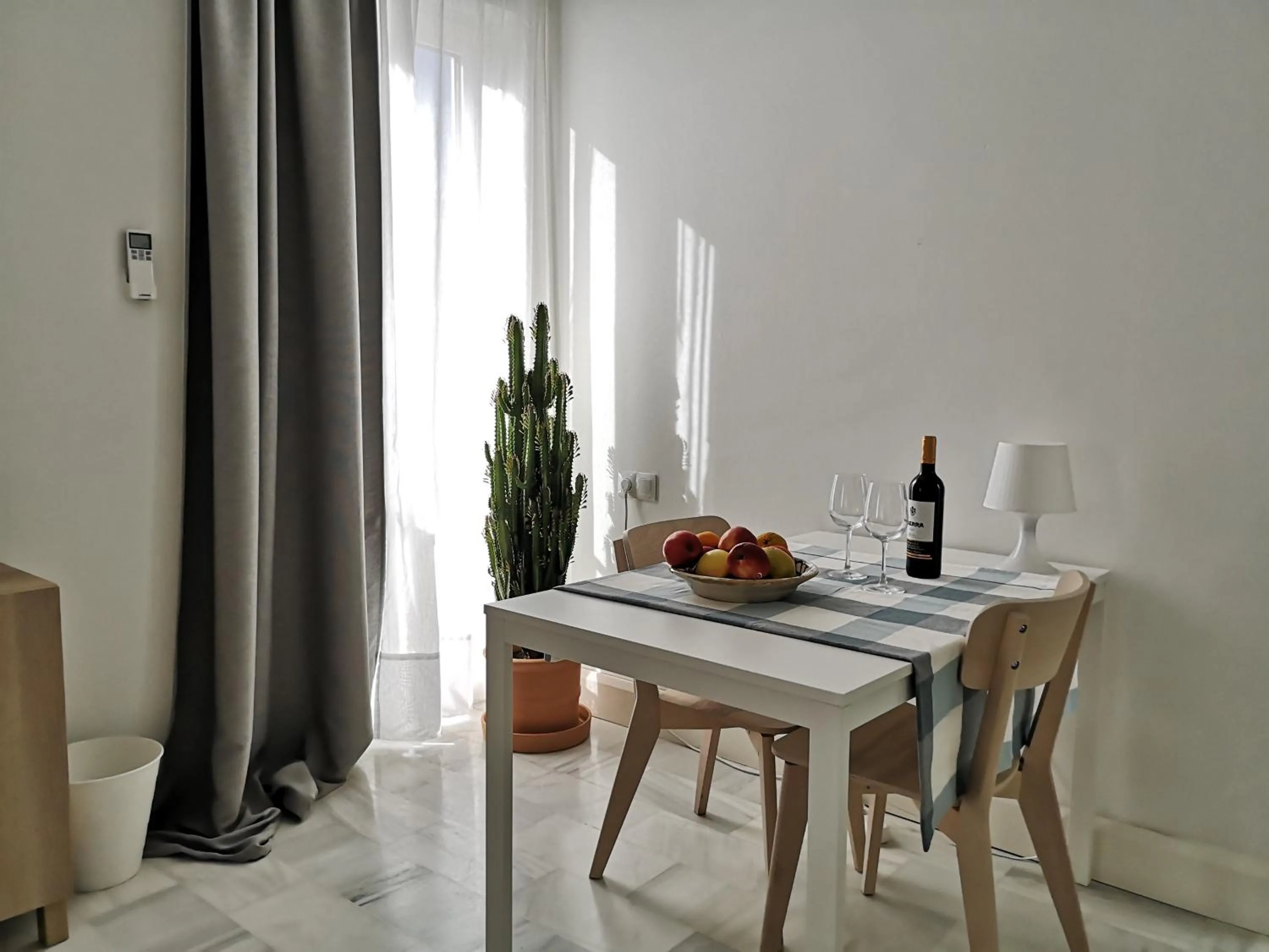 White Loft Alameda