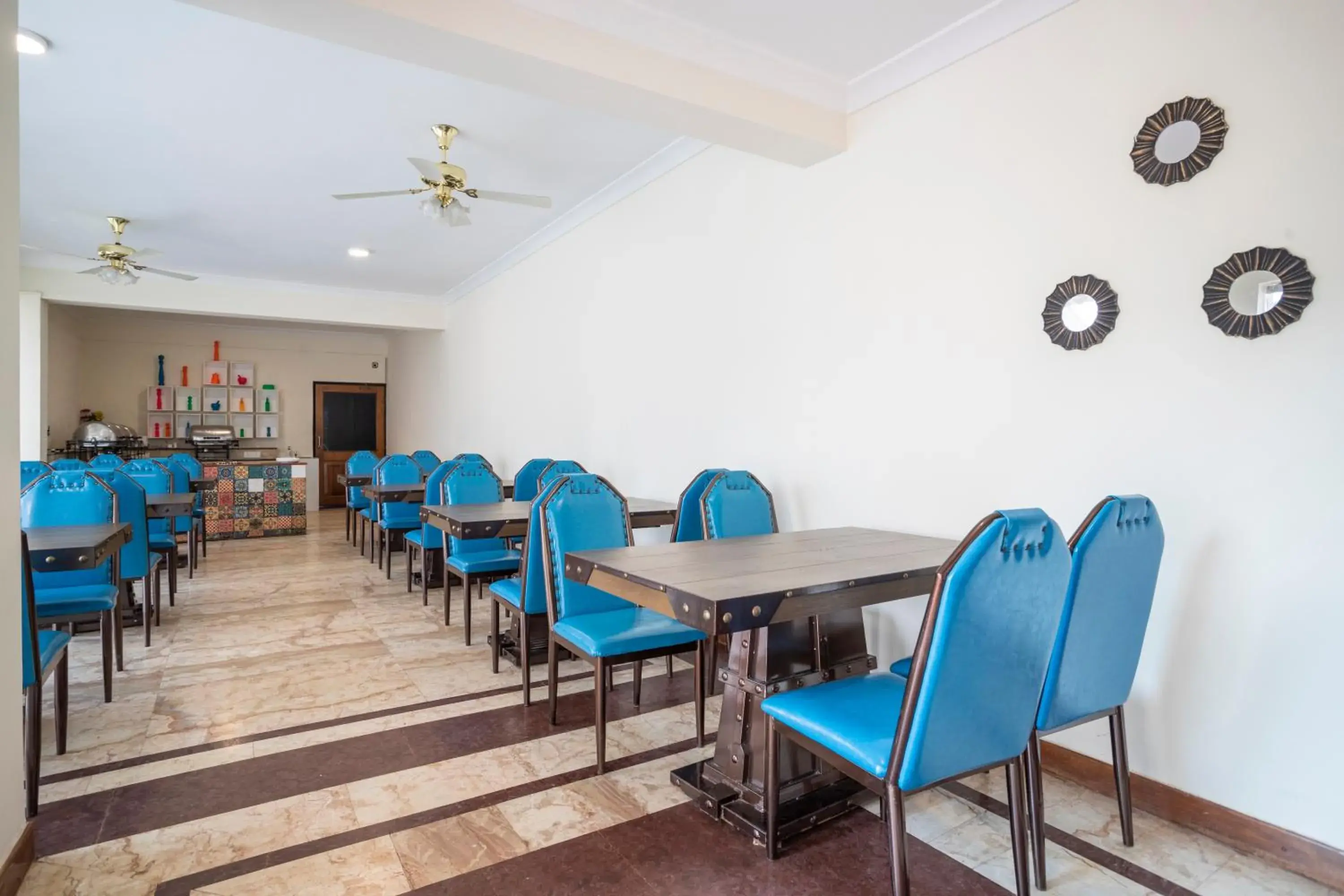 Restaurant/places to eat in Stone Wood Riverfront Resort, Siolim Restaurant/places to eat in Stone Wood Riverfront Resort, Siolim