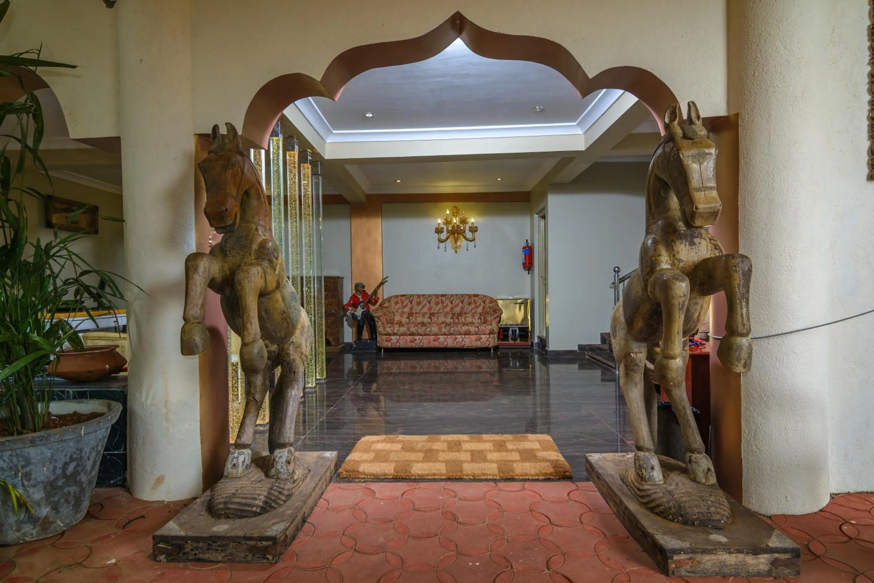 Lobby or reception in Stone Wood Riverfront Resort, Siolim