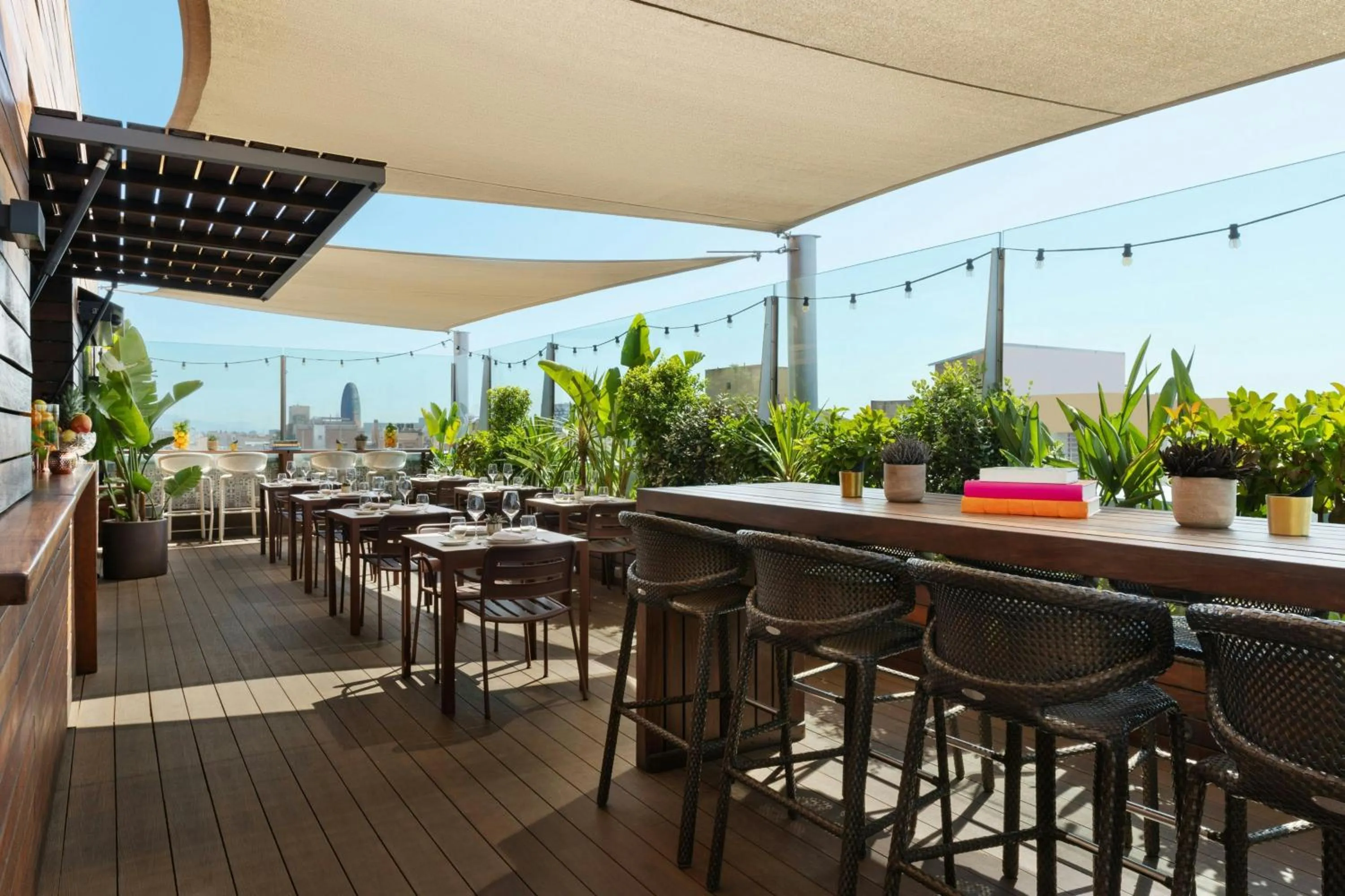 Restaurant/places to eat in Renaissance Barcelona Hotel