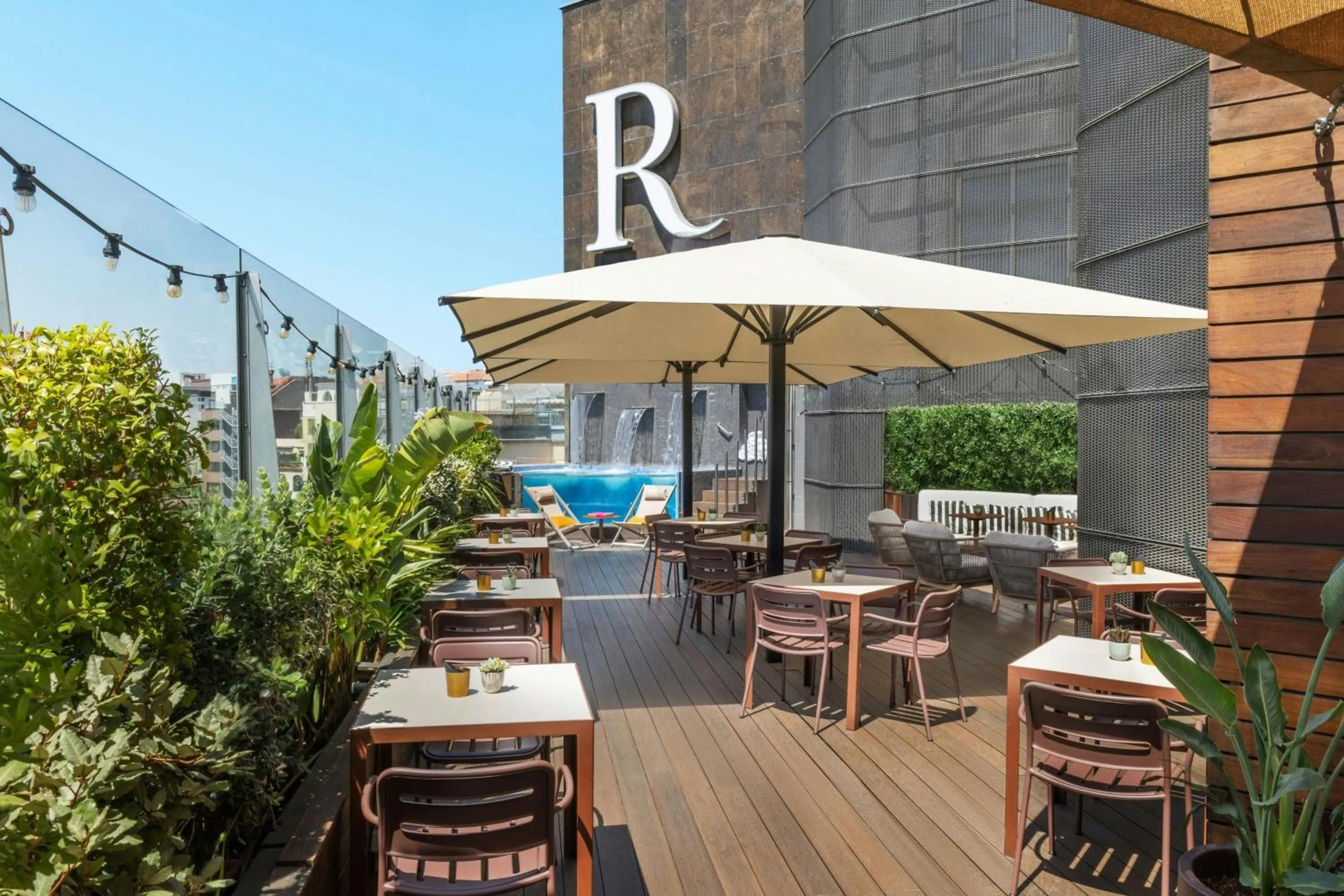 Restaurant/places to eat in Renaissance Barcelona Hotel