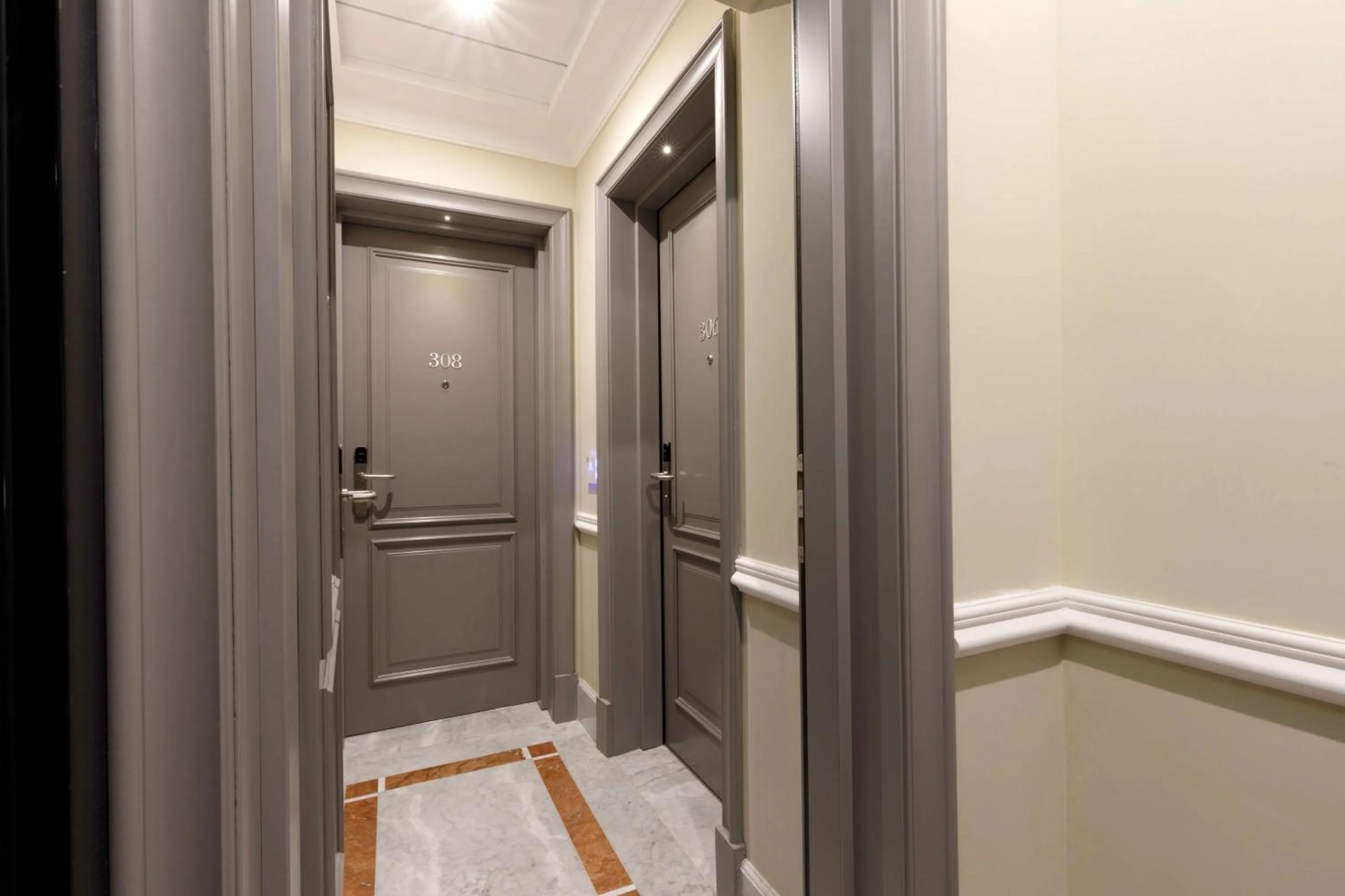 Bedroom in Hotel Canada, BW Premier Collection