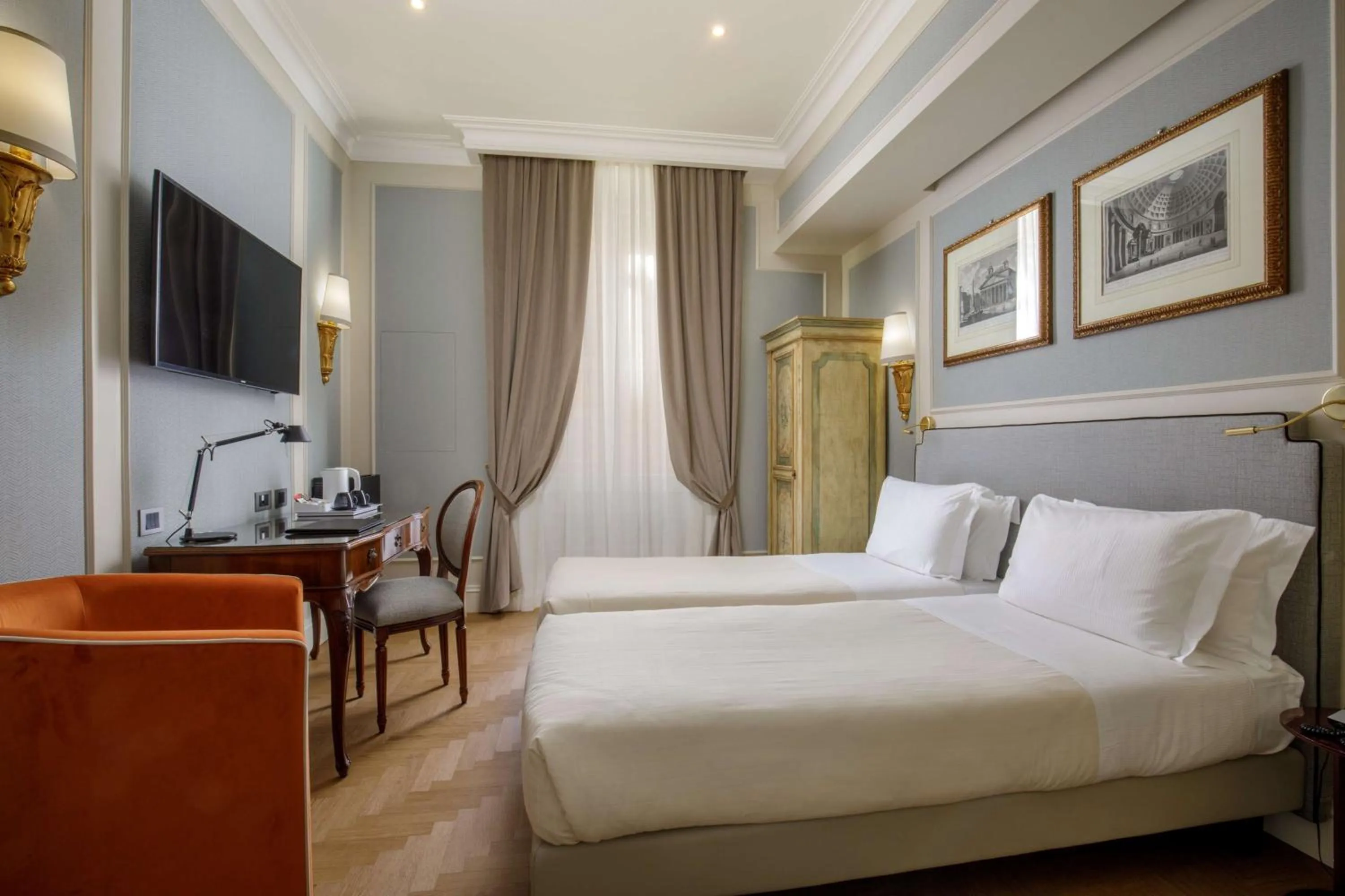 Bedroom, Bed in Hotel Canada, BW Premier Collection