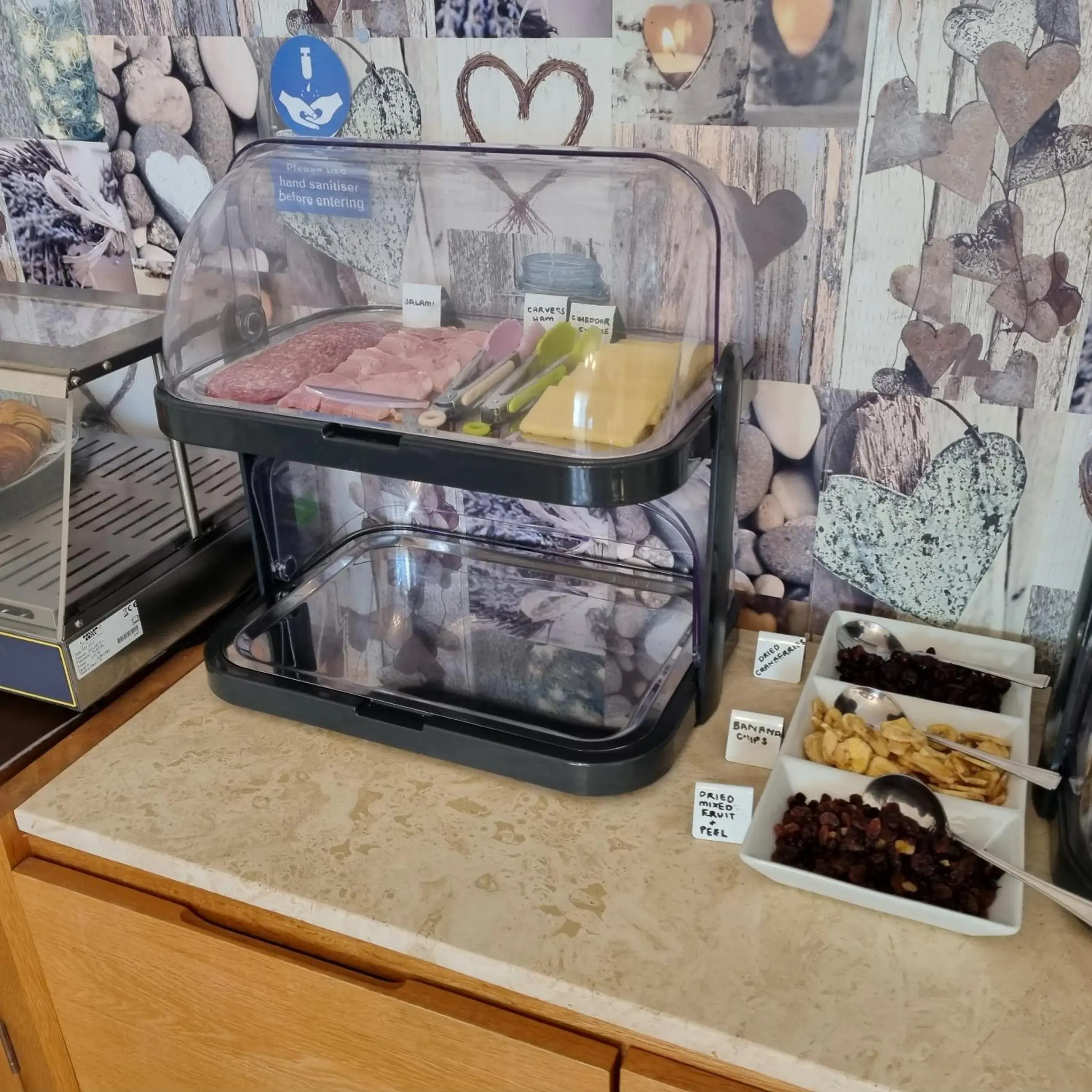 Breakfast in Trevarrian Lodge Breakfast in Trevarrian Lodge