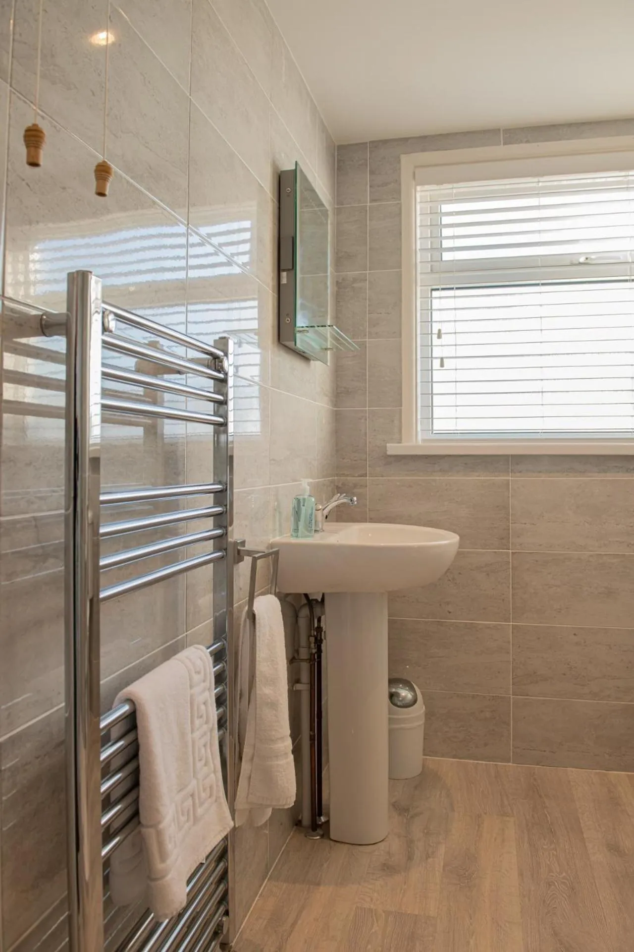 Bathroom in Trevarrian Lodge