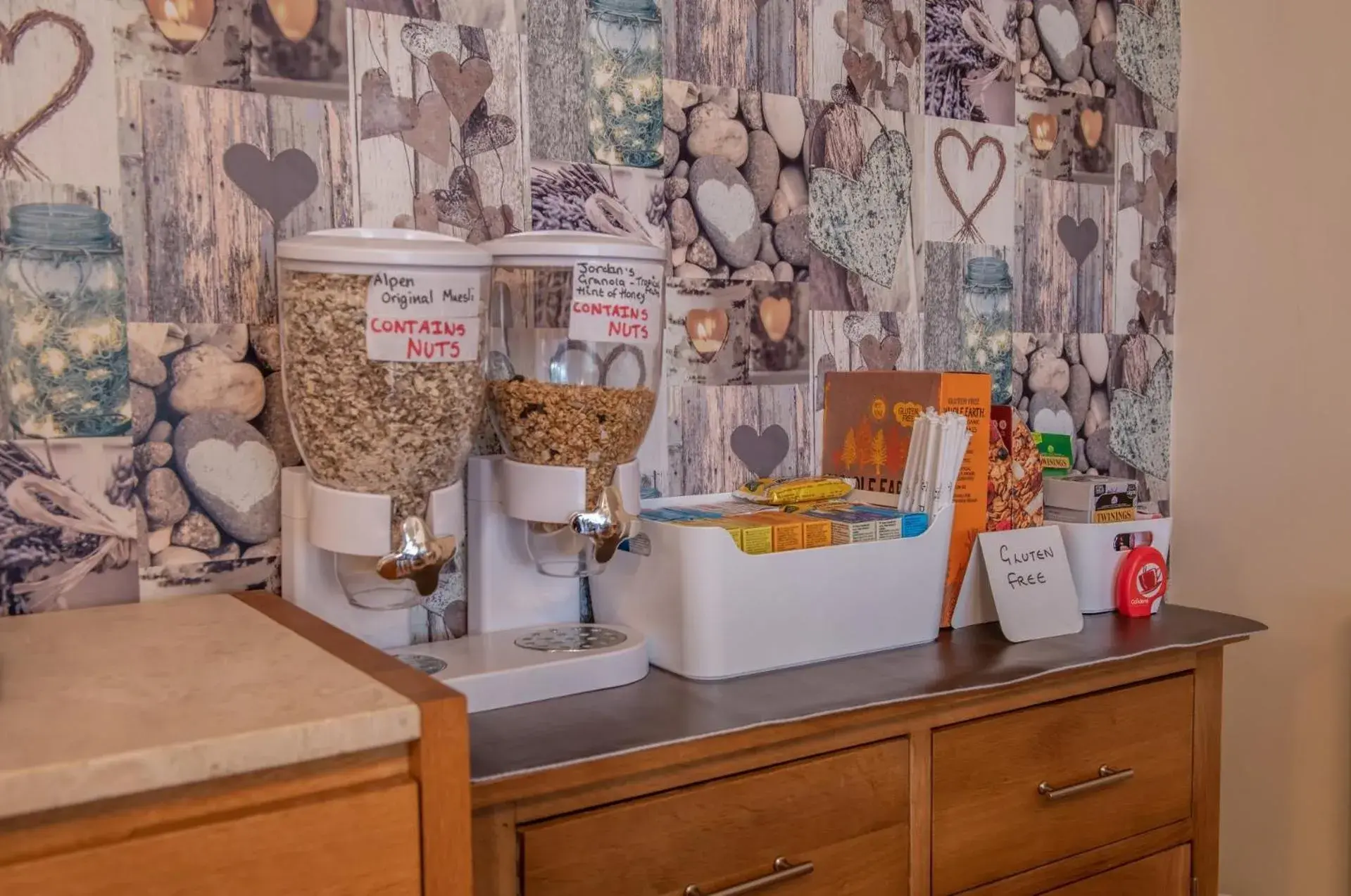 Breakfast in Trevarrian Lodge Breakfast in Trevarrian Lodge