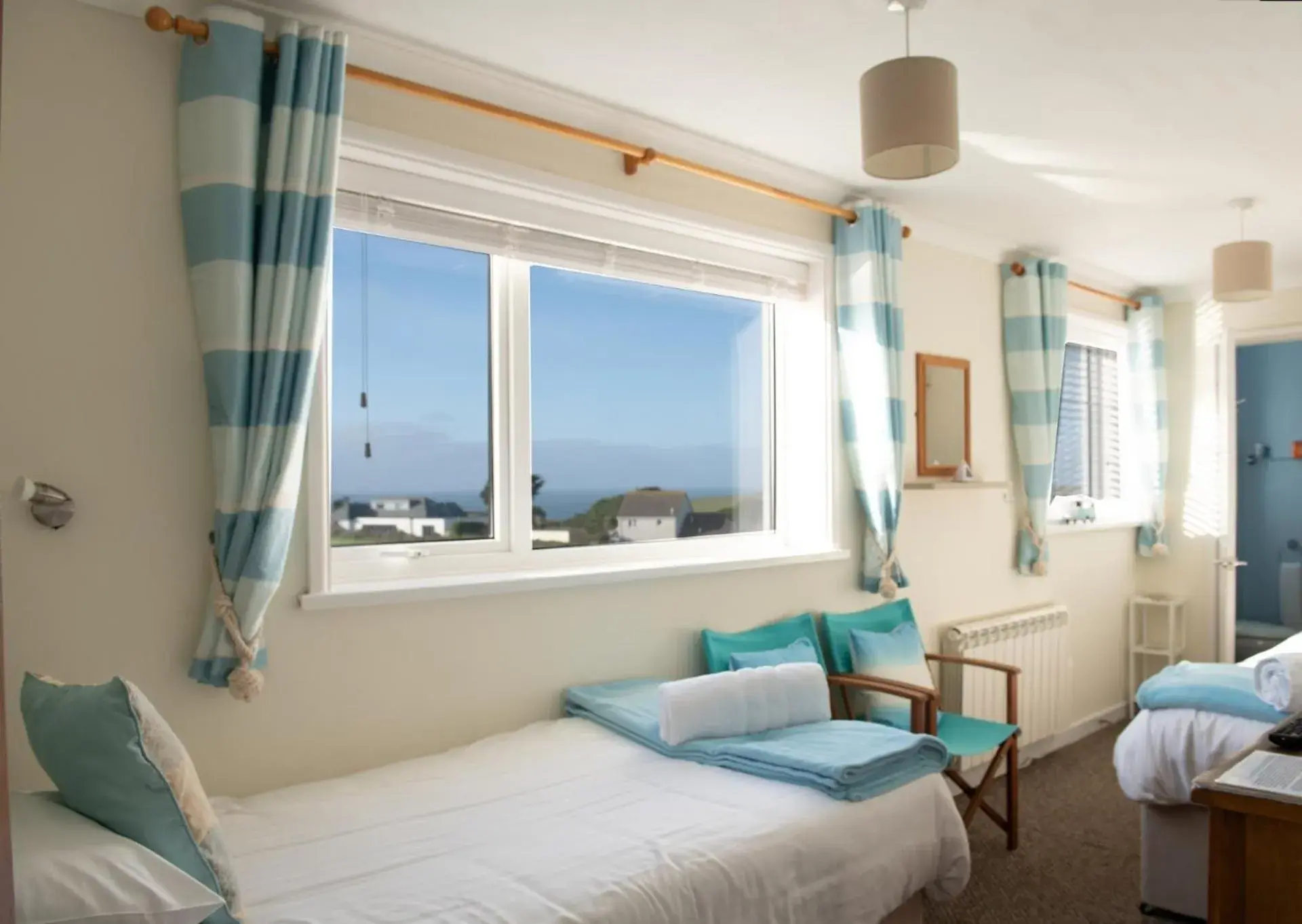 Bedroom, Bed in Trevarrian Lodge Bedroom, Bed in Trevarrian Lodge