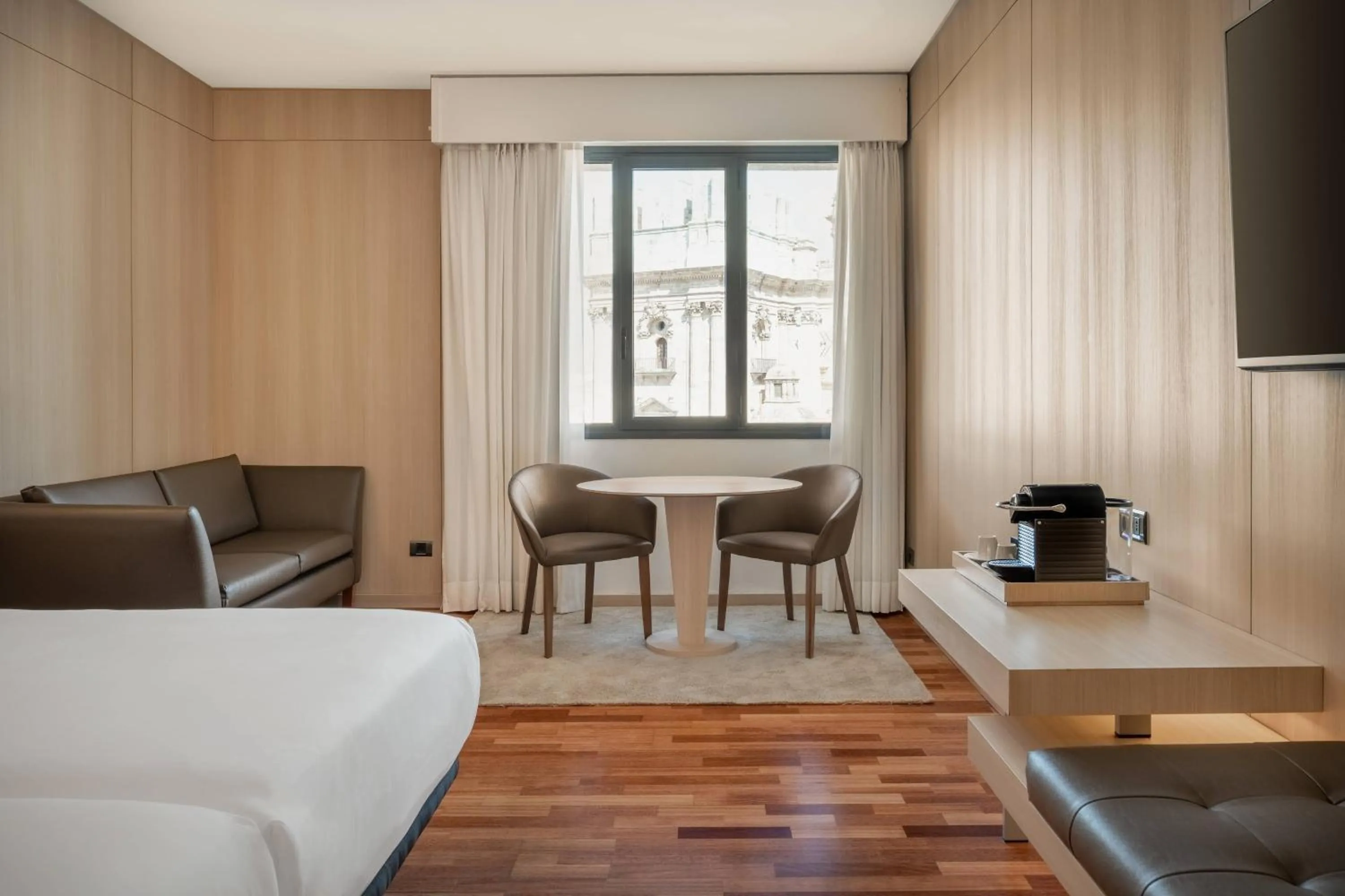 Photo of the whole room in AC Hotel Málaga Palacio by Marriott